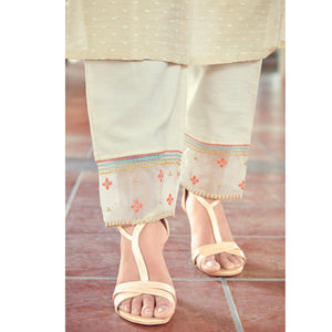 Cream Floral Embroidered Viscose Kurti - Pant Set With Dupatta - Peachmode