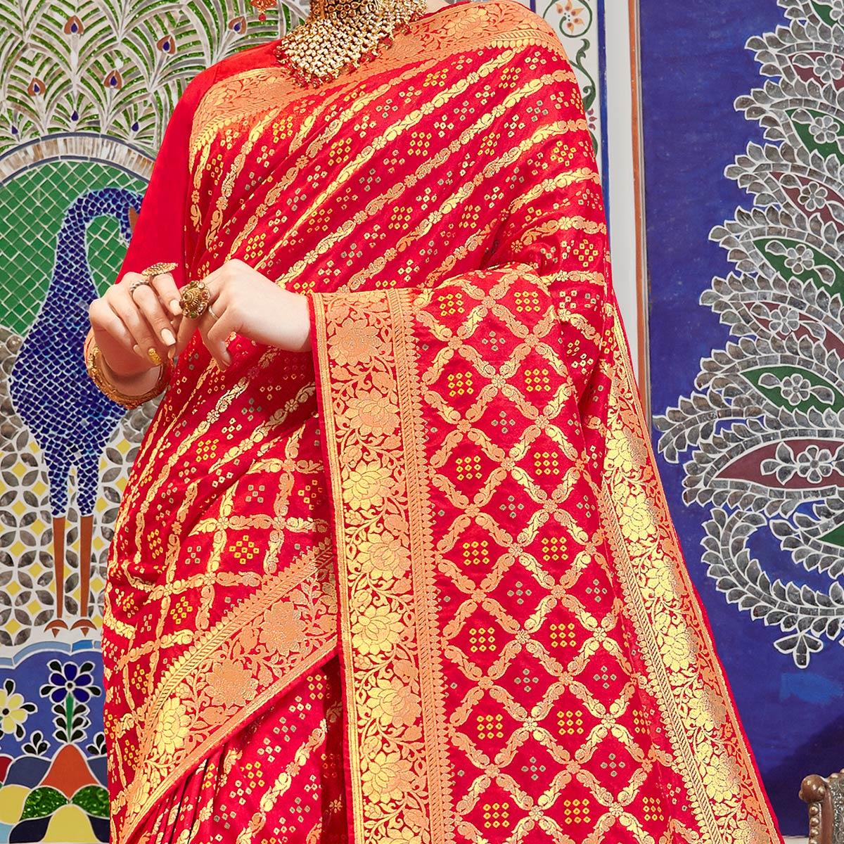 Elegant Red Colored Festive Wear Woven Handloom Silk Saree - Peachmode