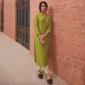 Engrossing Green Colored Partywear Embroidered Pure Viscose Kurti - Peachmode