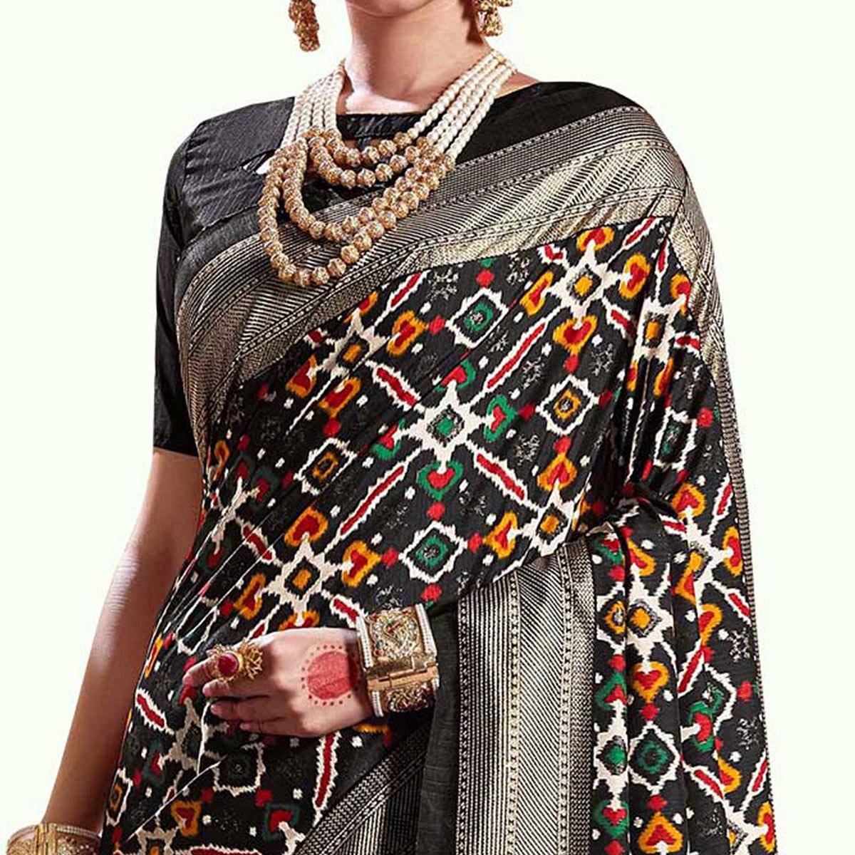 Entrancing Black Colored Festive Wear Printed Kanjivaram Silk Saree - Peachmode