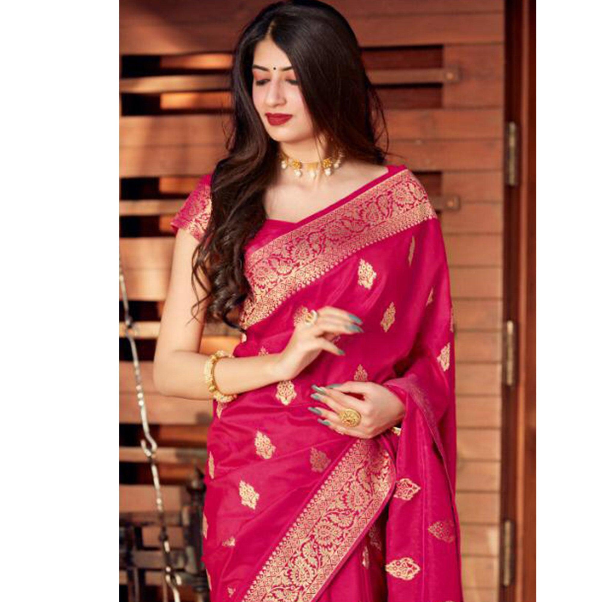 Entrancing Pink Coloured Partywear Woven Silk Saree - Peachmode