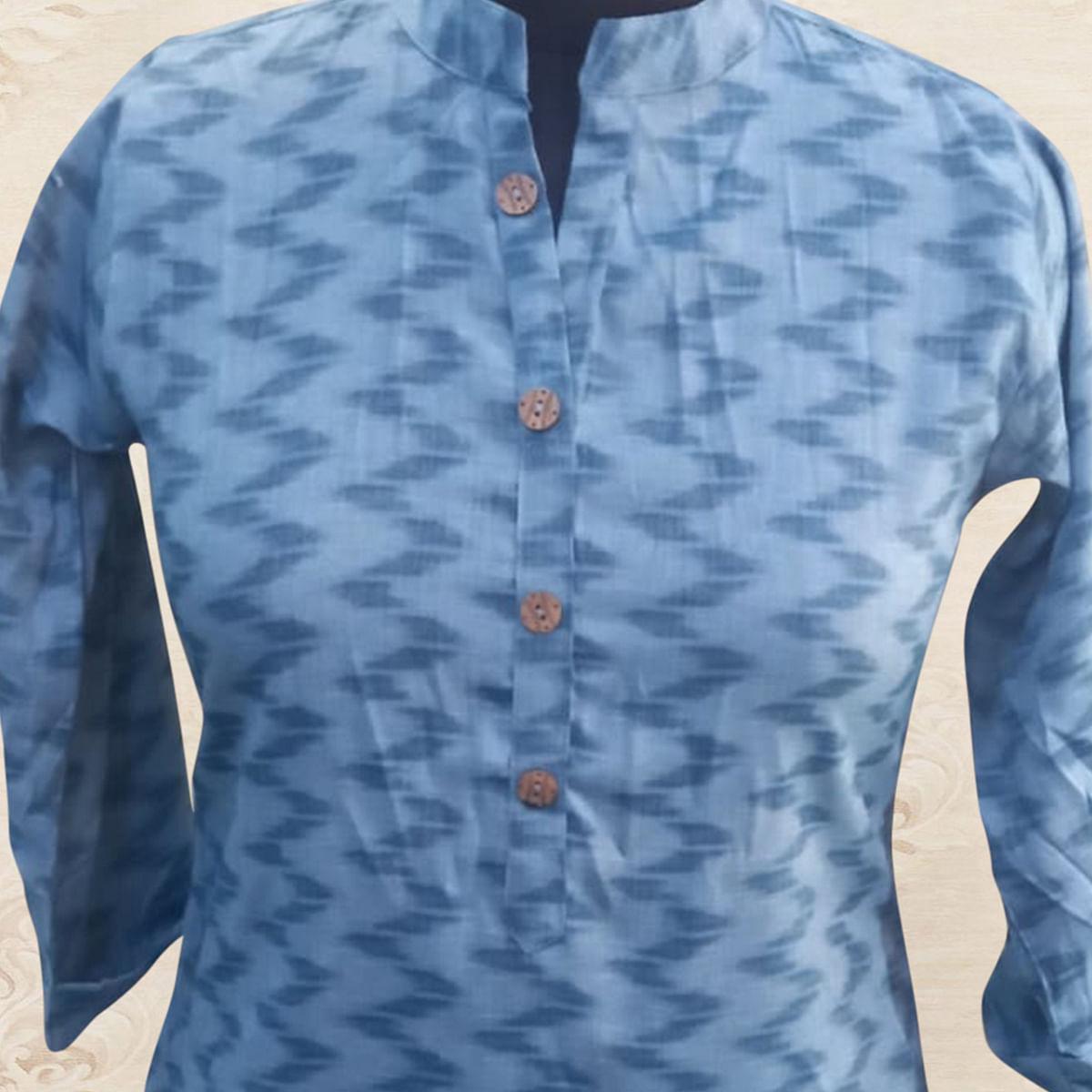 Excellent Blue Colored Casual Wear Printed Rayon Top - Peachmode