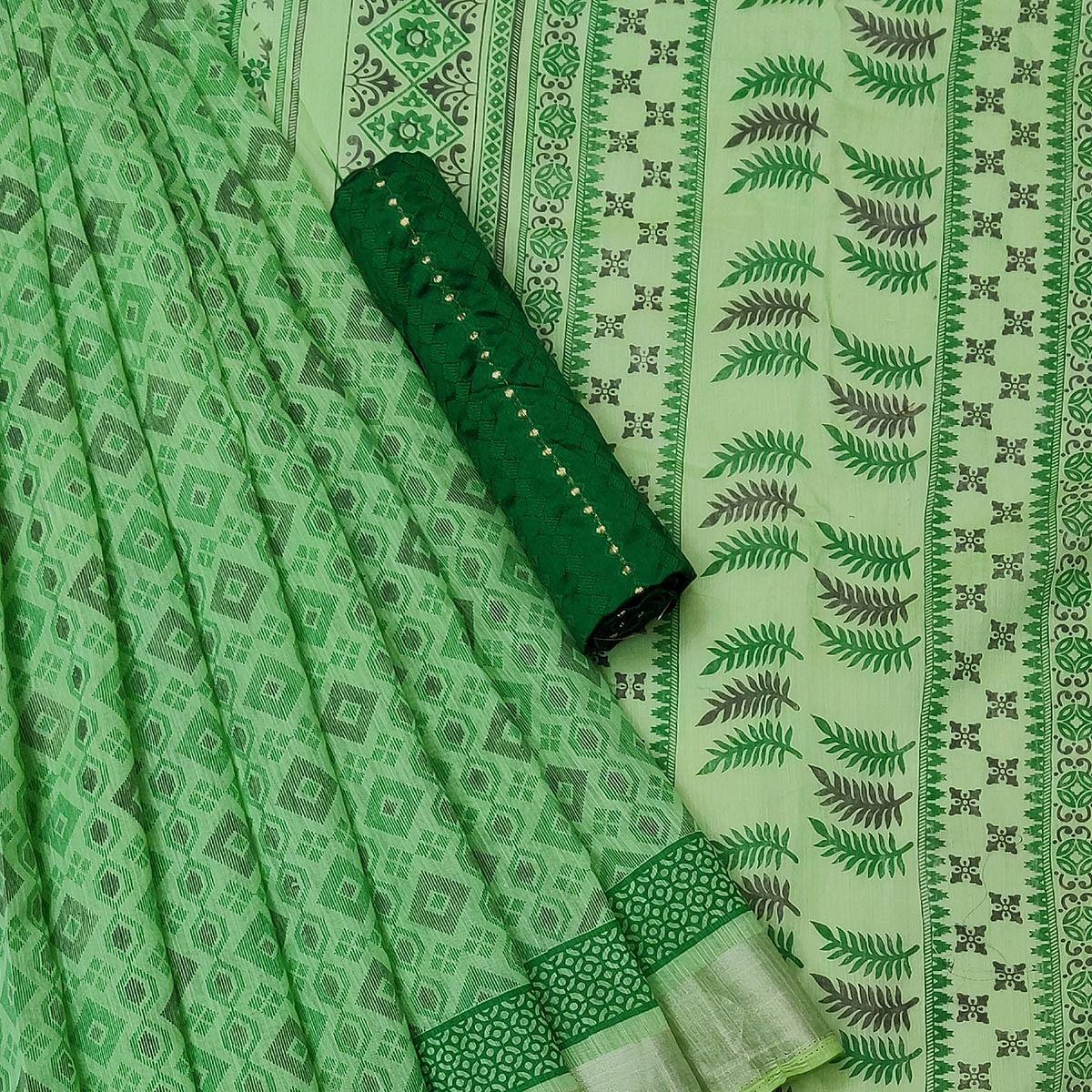Fantastic Parrot Green Colored Casual Wear Printed Cotton Saree - Peachmode