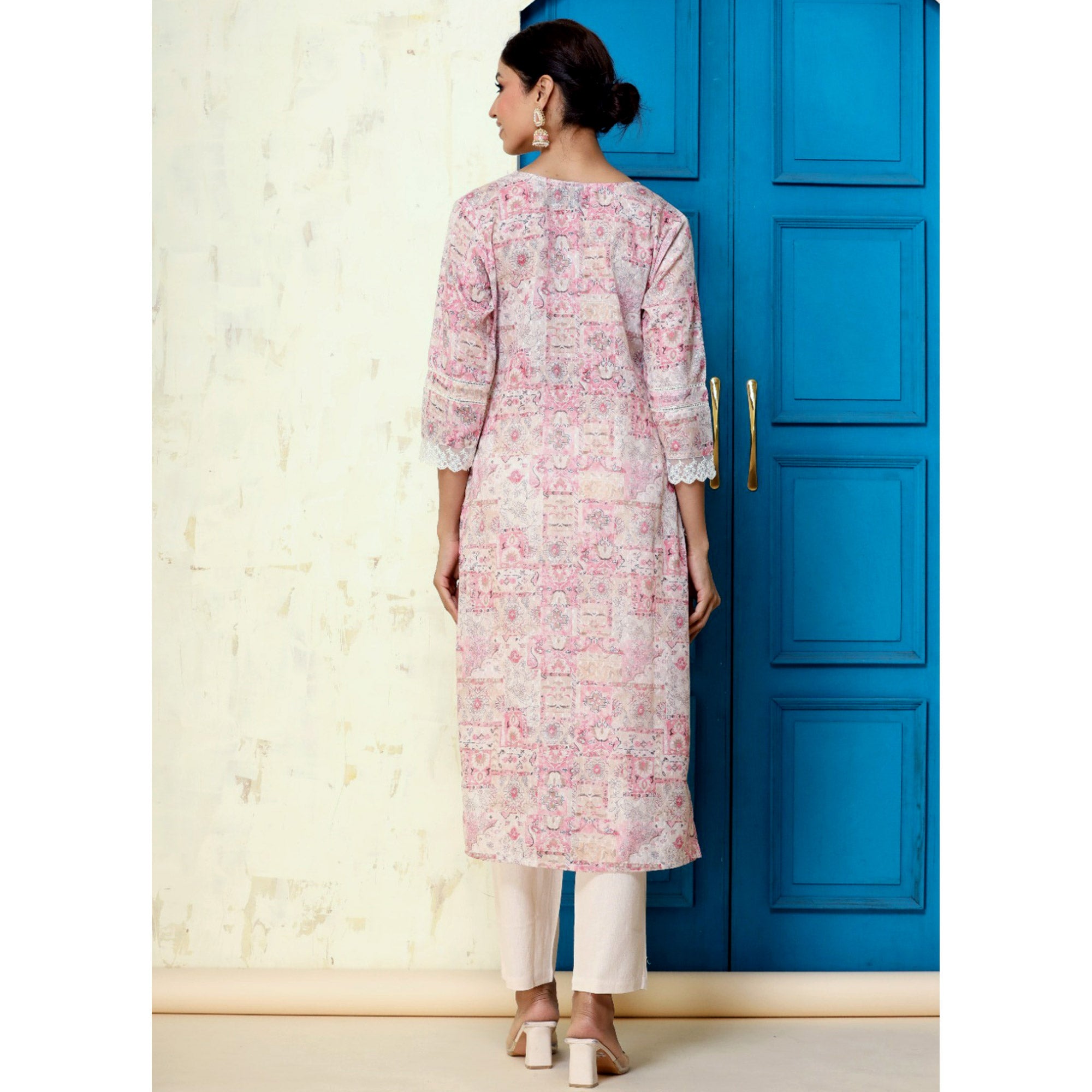 AARD-ADIRA-1643-PINK