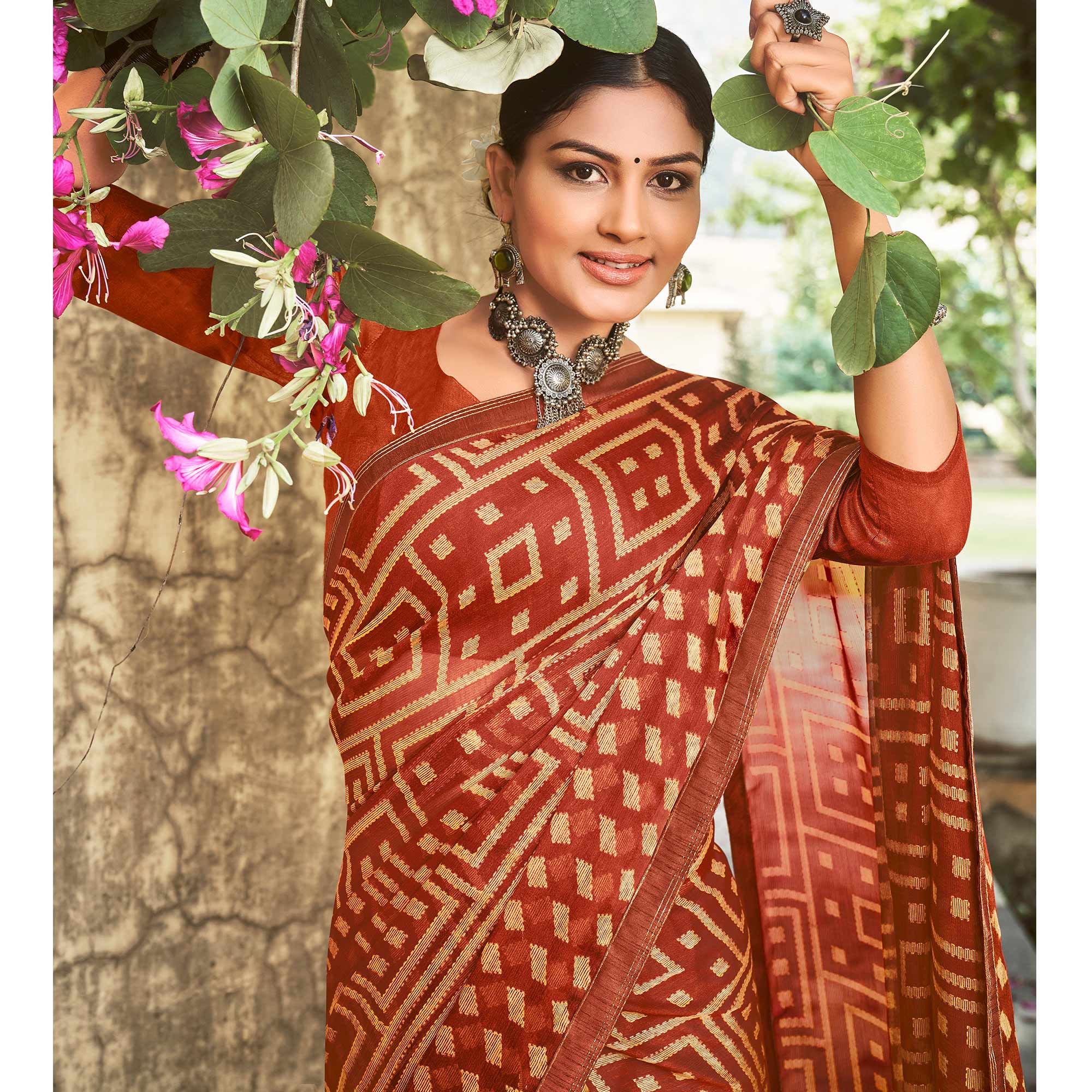 LTFAB-SAKHI-2948