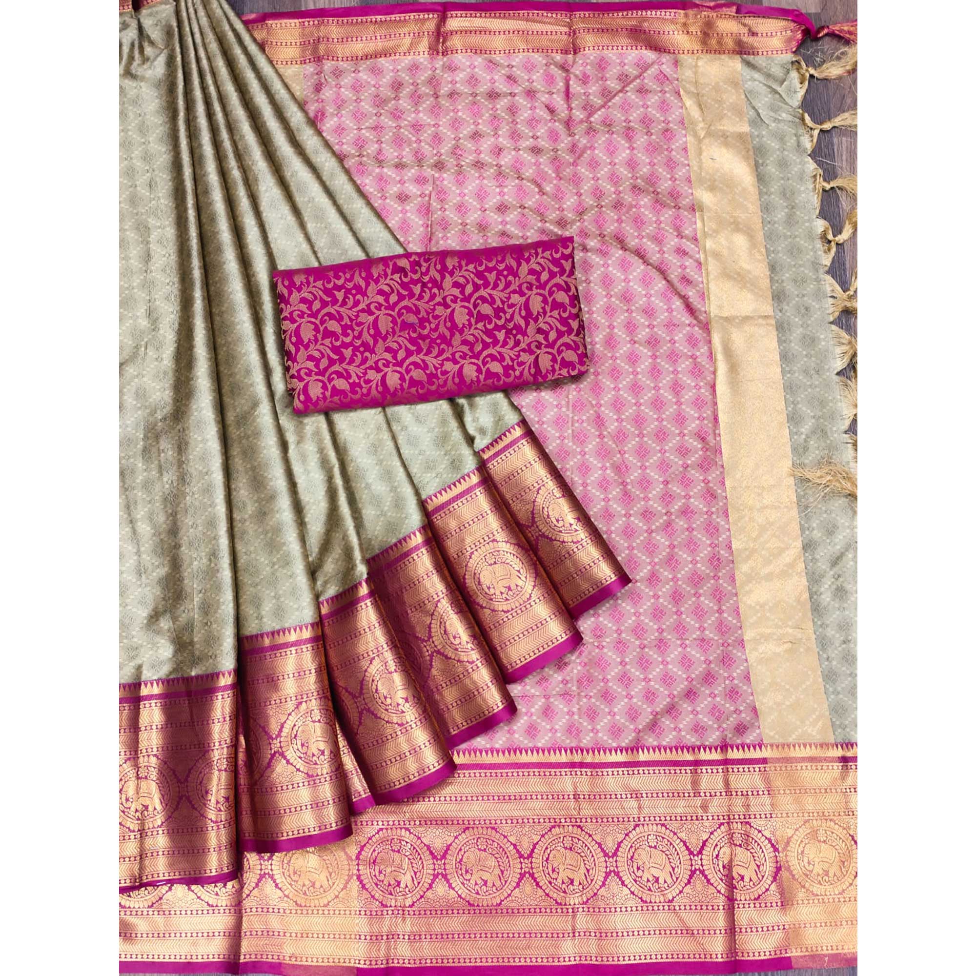 Chikoo Rani Woven Cotton Silk Saree With Tassels