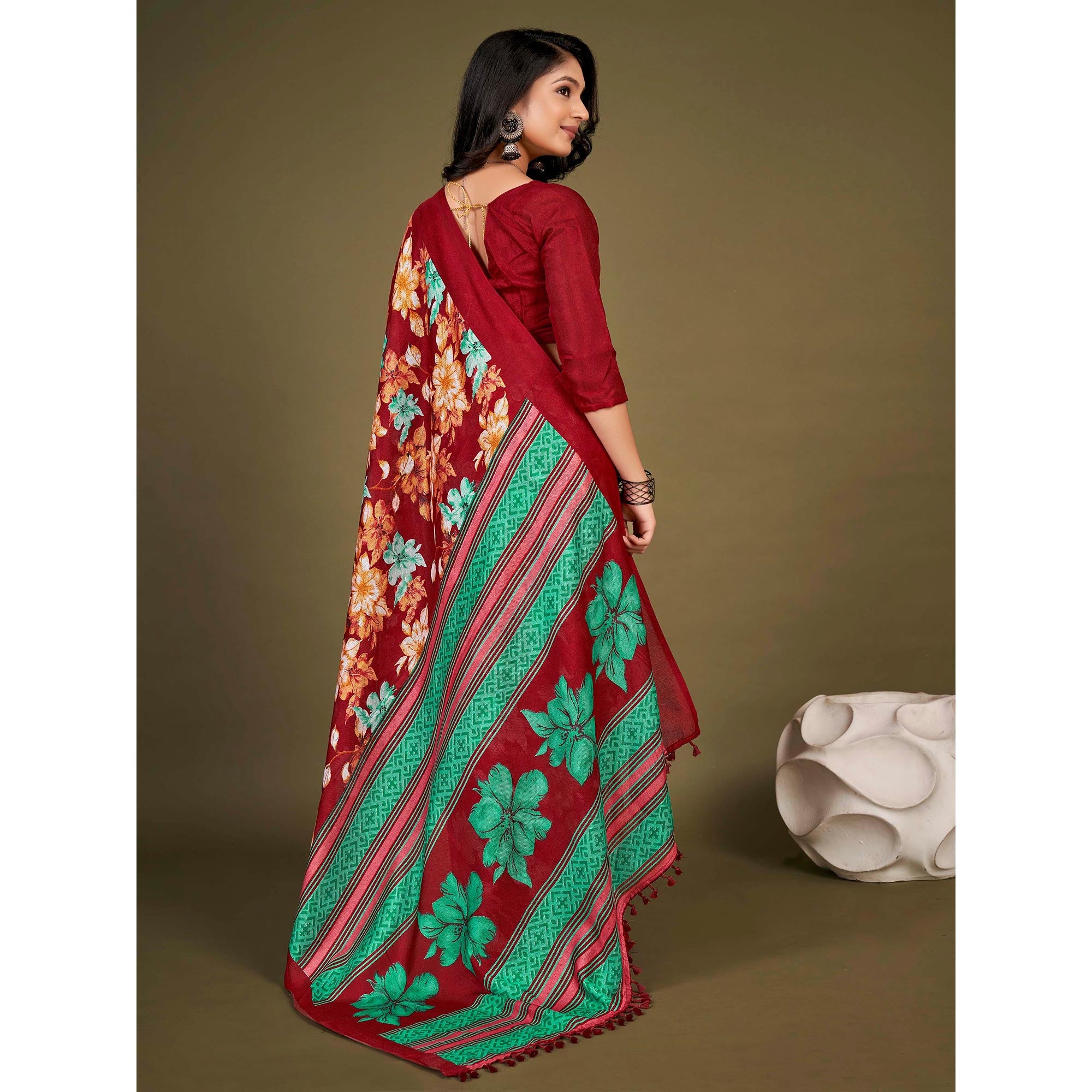 Red Floral Printed Jute Saree With Tassels