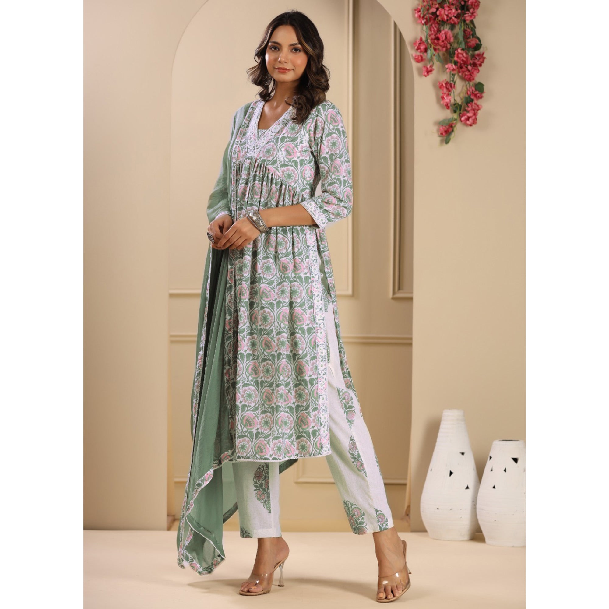 Green Floral Printed Pure Cotton Naira Cut Suit