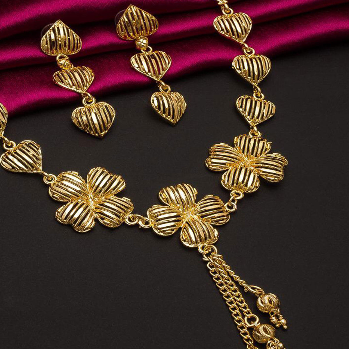 Gold Plated Alloy Necklace Set