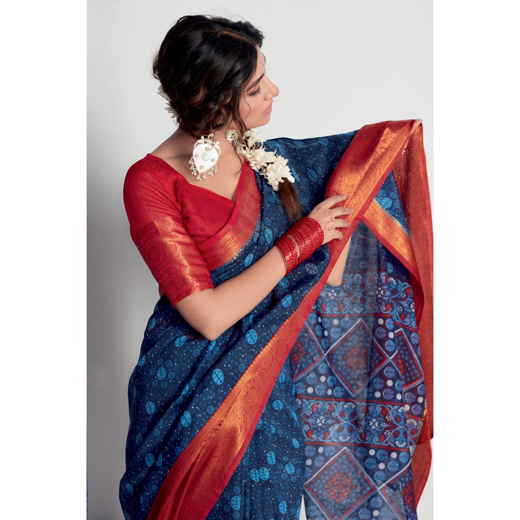 Blue Printed With Woven Border Cotton Blend Saree