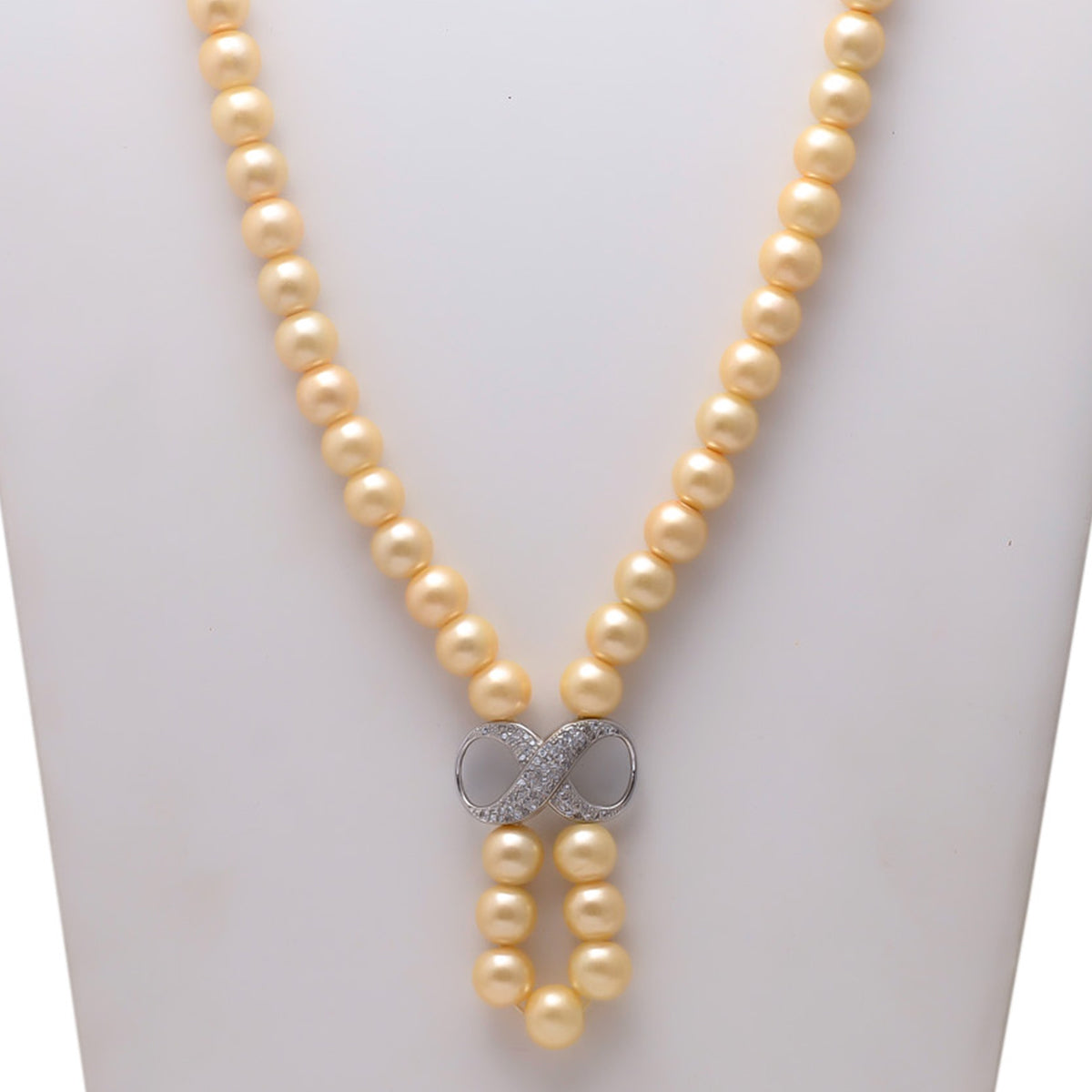 Cream Pearl Mala