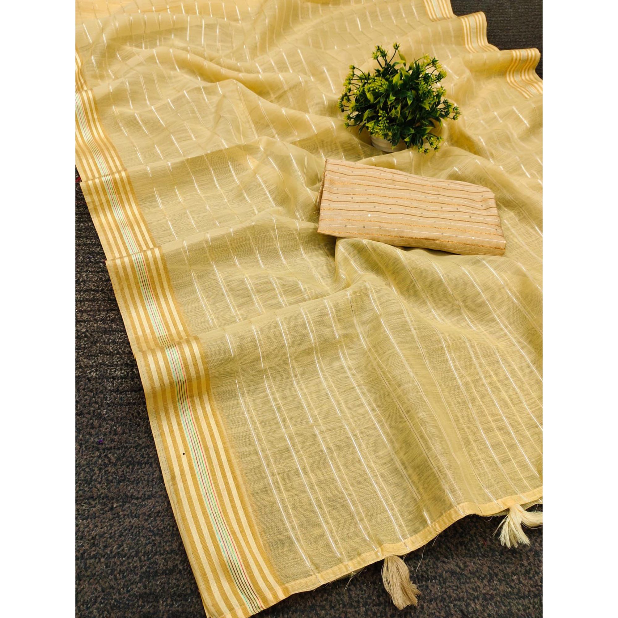 Yellow Woven Linen Saree