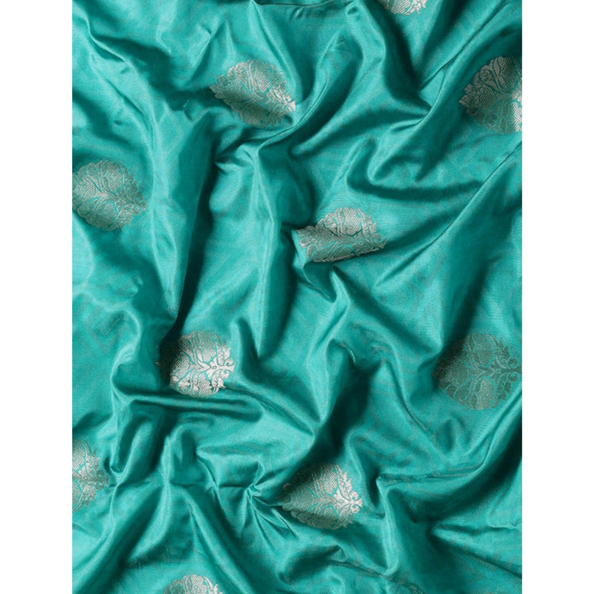 Sea Green Woven Kanjivaram Silk Saree WithTassels