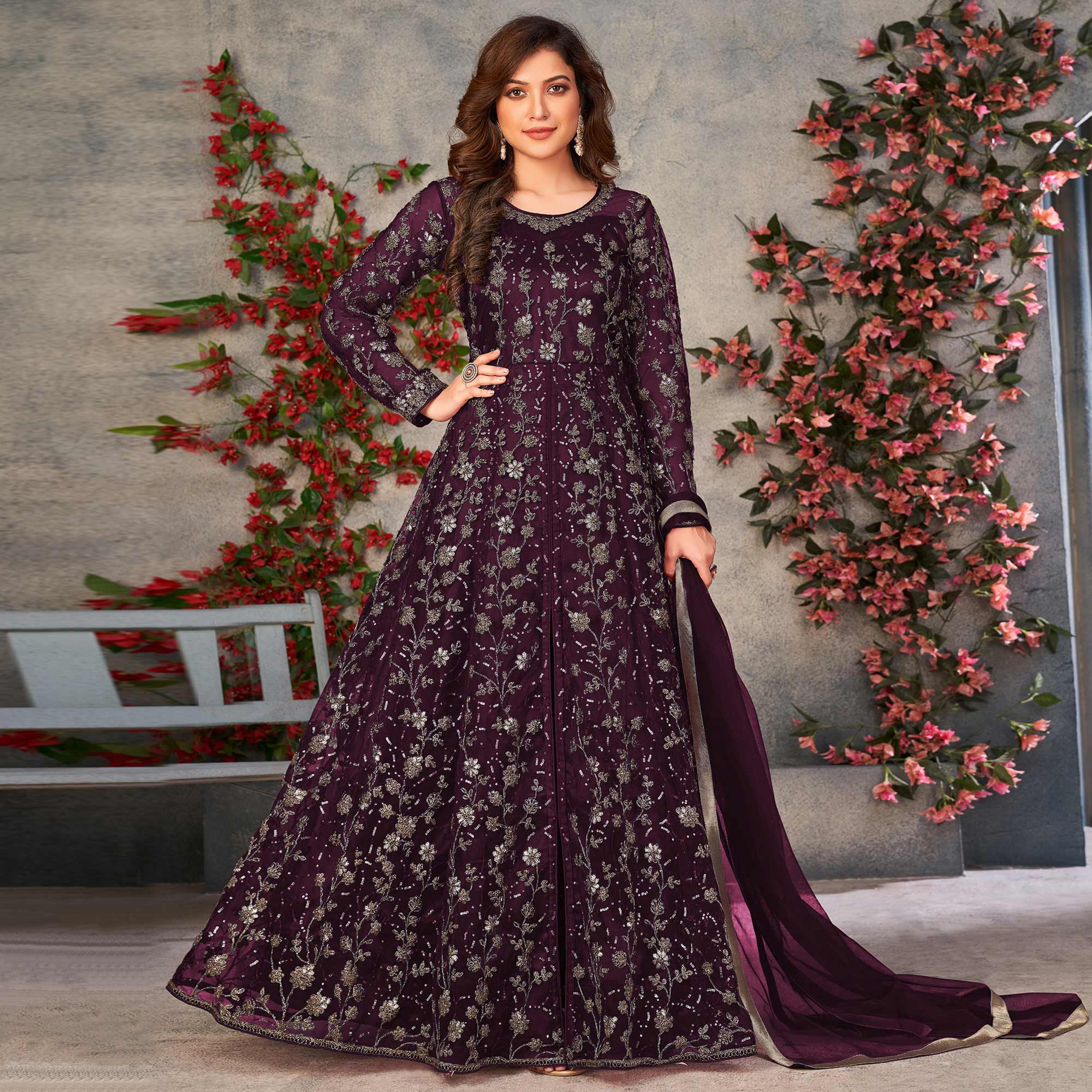 Women Clothing-Buy Designer Ethnic Wear, Ethnic Suits, Bottoms Online