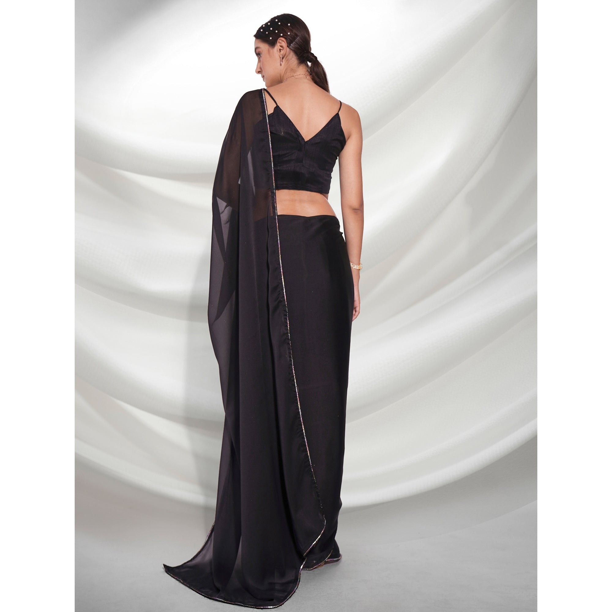 Black Solid Georgette Saree With Fancy Border