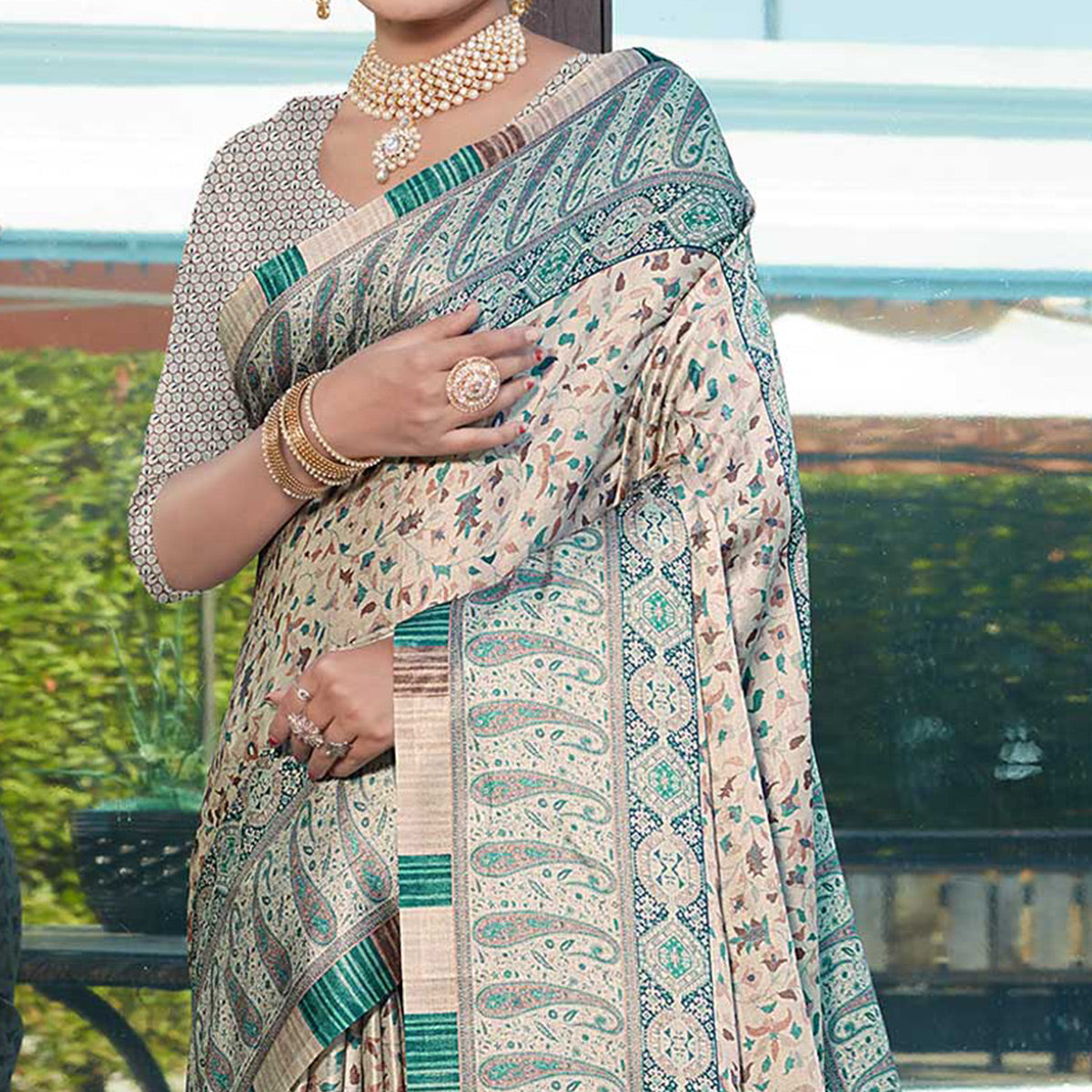 Cream Digital Printed Pashmina Saree