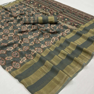 Grey Digital Floral Printed Viscose Saree