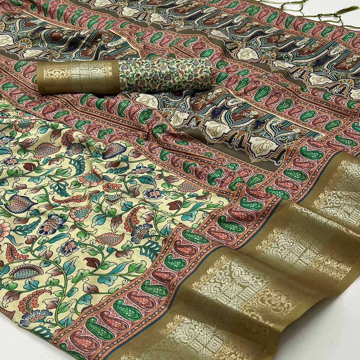 Green Floral Digital Printed Pure Cotton Saree