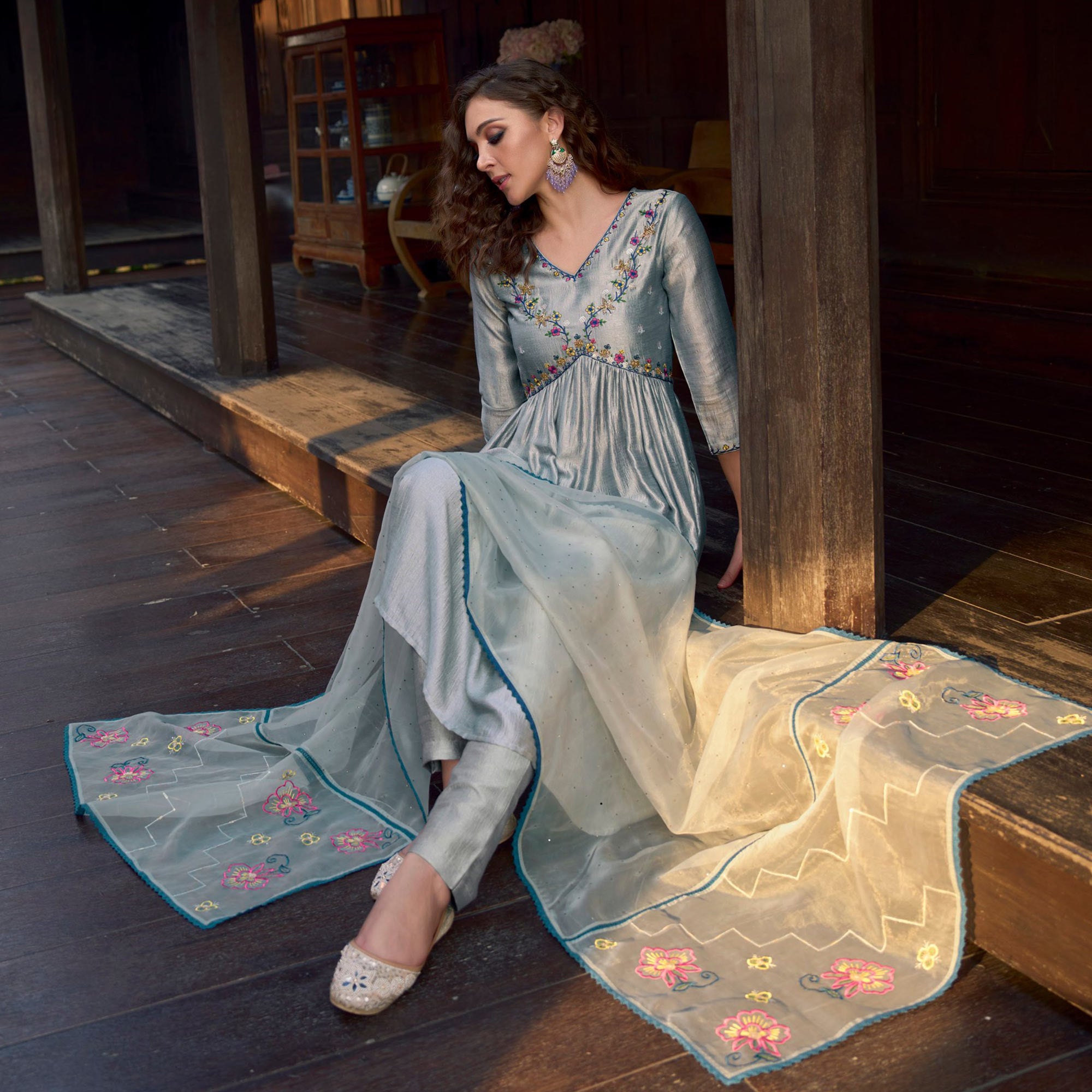 Grey Floral Embroidered Art Silk Naira Cut Suit