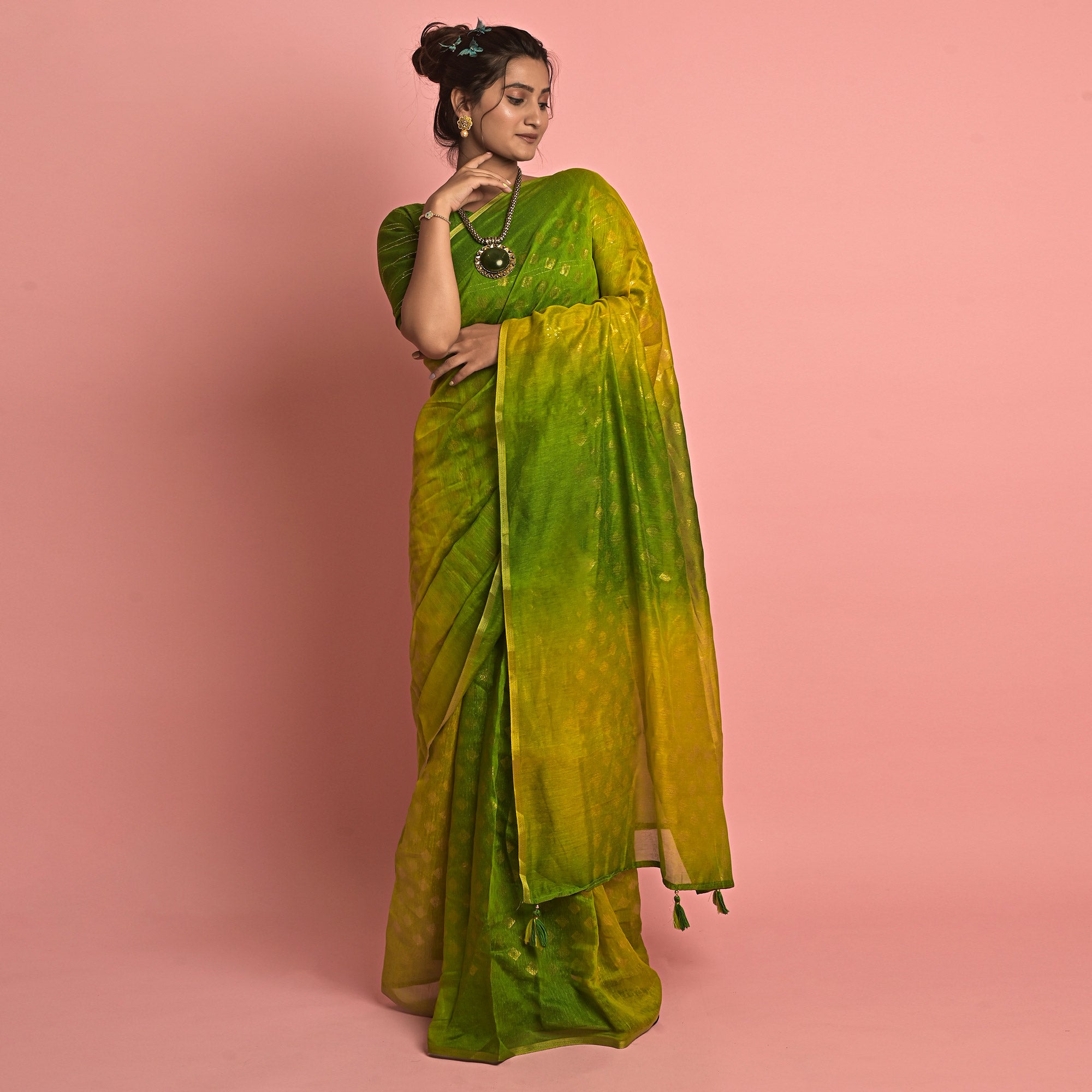 Green & Olive Foil Printed Cotton Blend Saree