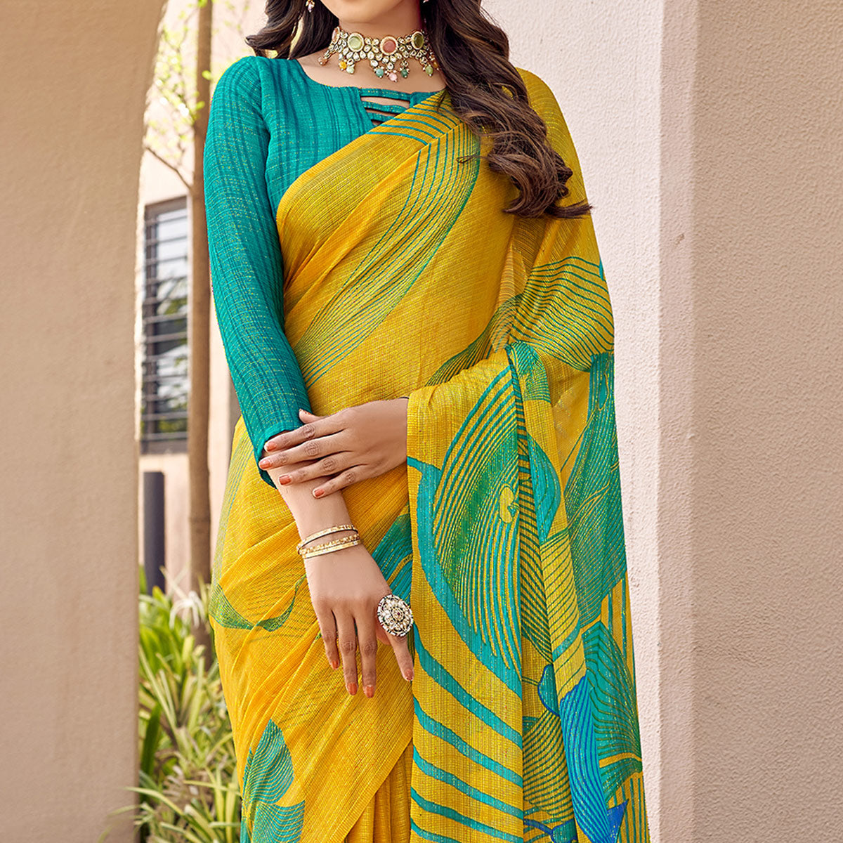 JNX-RUCHI-STRNGI-22404B