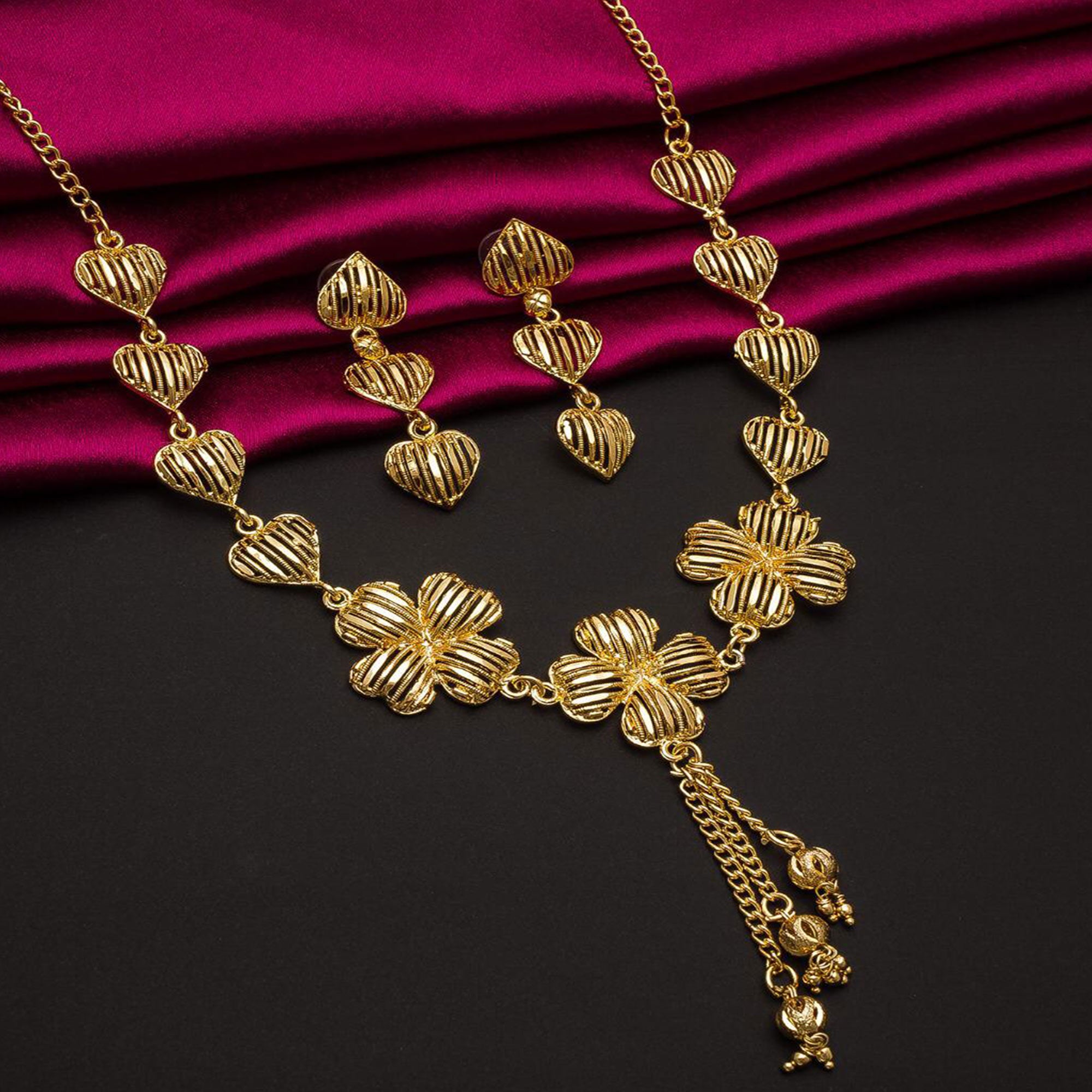 Gold Plated Alloy Necklace Set