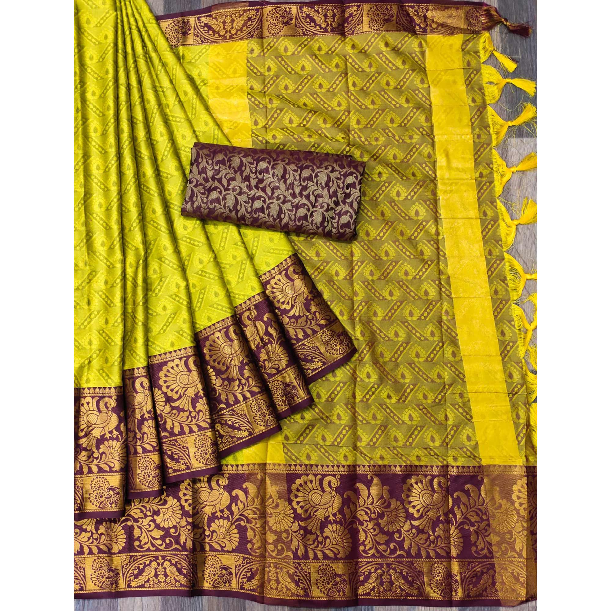 Lemon Green Woven Cotton Silk Saree With Tassels