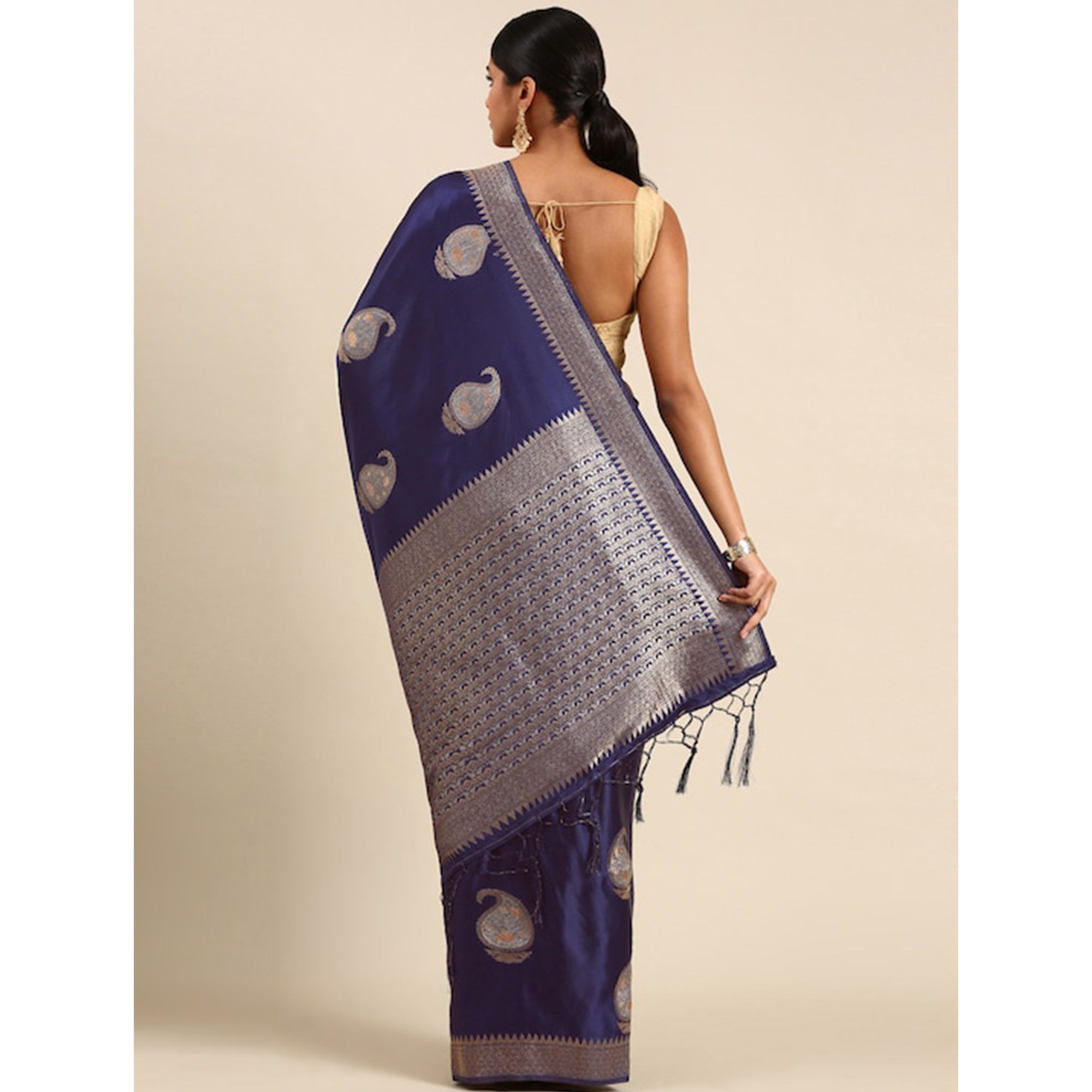 Blue Woven Kanjivaram Silk Saree WithTassels