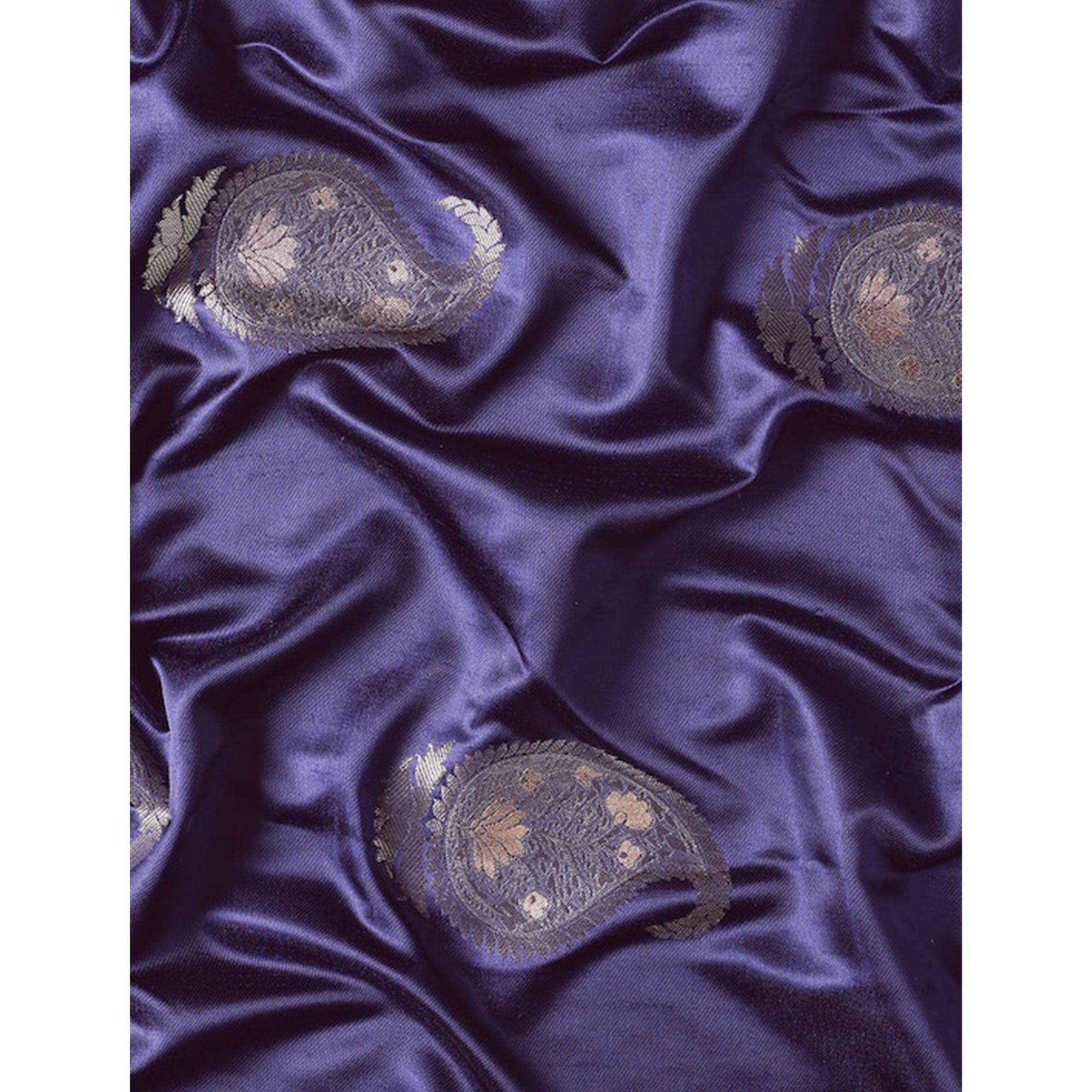 Blue Woven Kanjivaram Silk Saree WithTassels