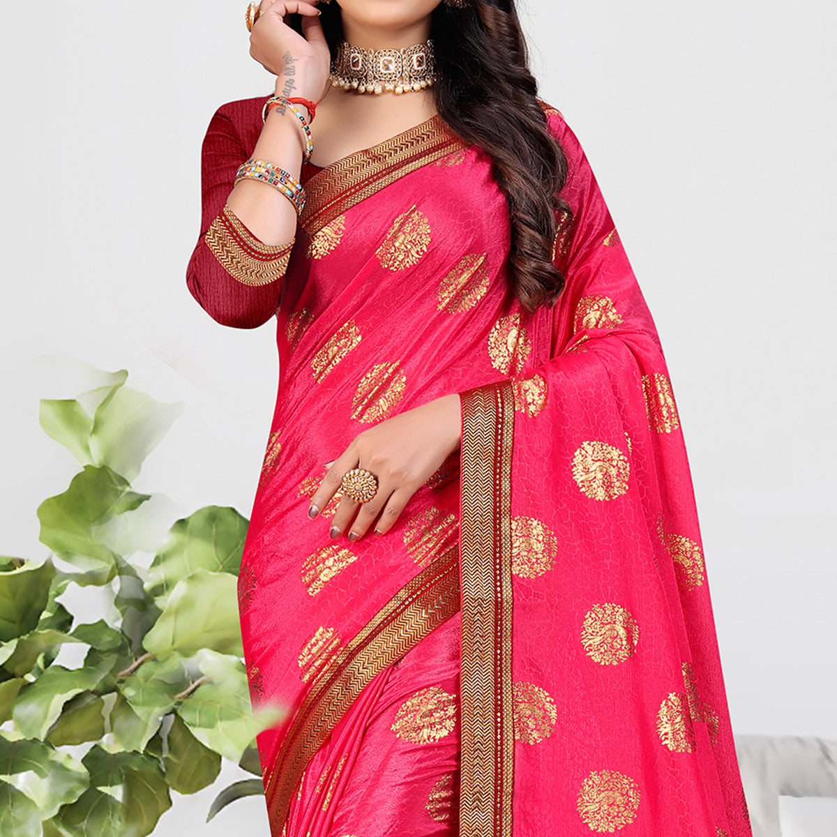 Pink Foil Printed Chiffon Saree