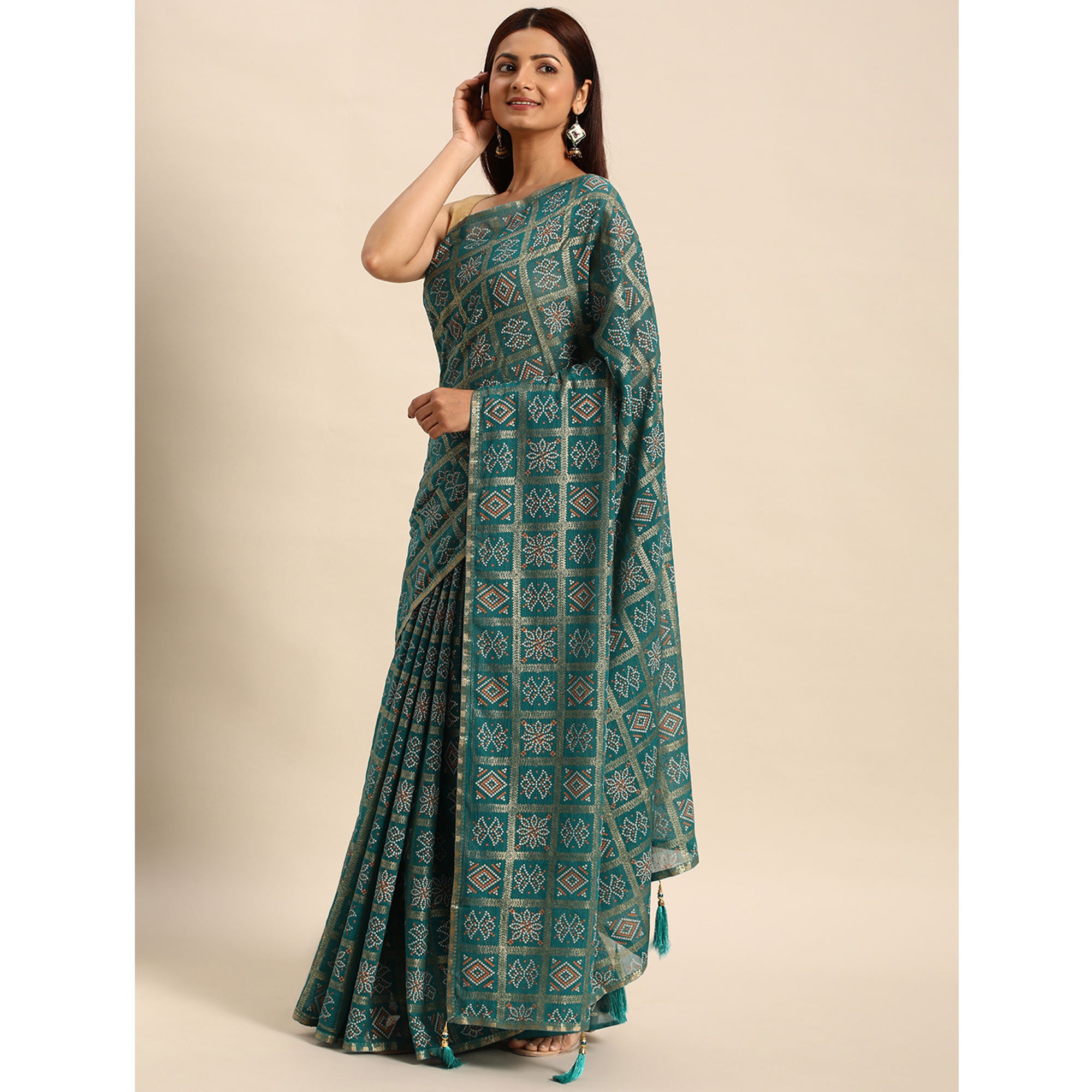 Turquoise Green Bandhani Foil Printed Zomato Saree With Tassels