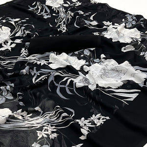 Black And White Floral Printed Georgette Saree