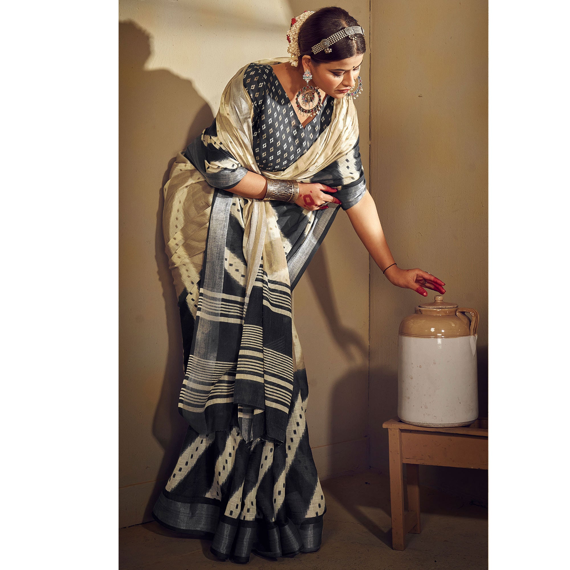 Brown & Black Printed With Zari Border Linen Saree
