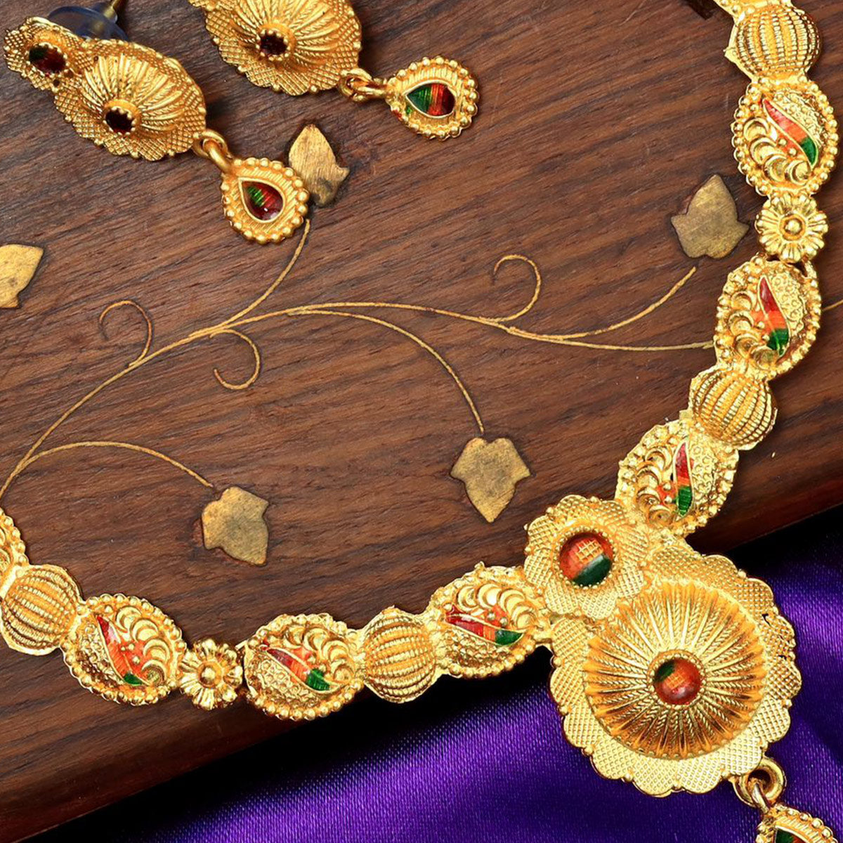 Gold Plated Alloy Necklace Set