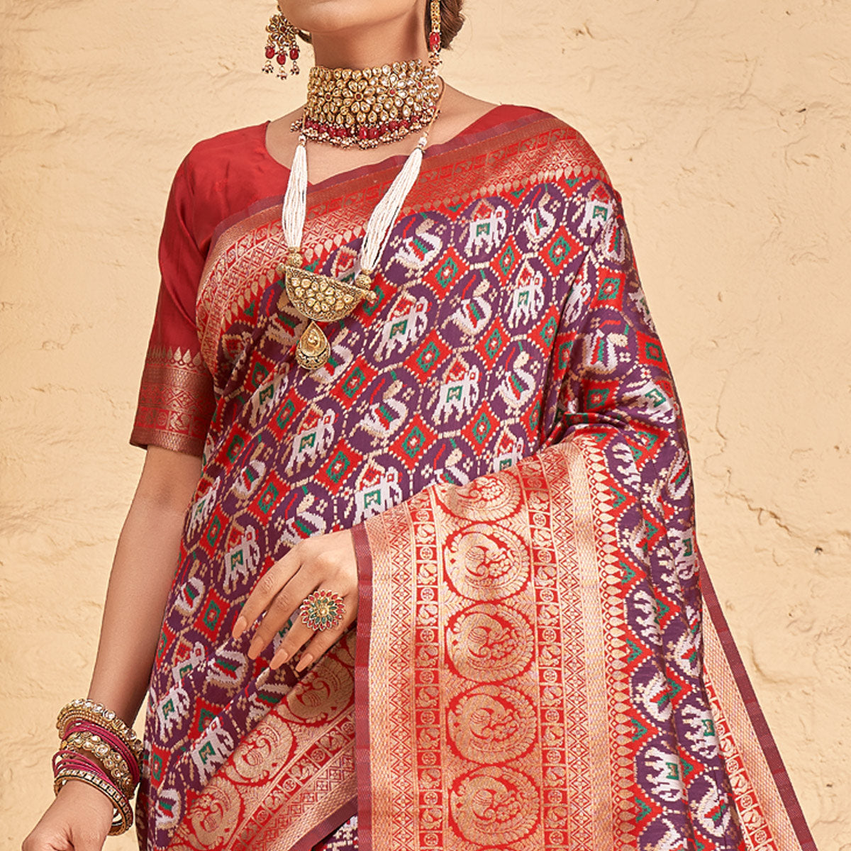 SHT-ANANDI-PATOLA-E