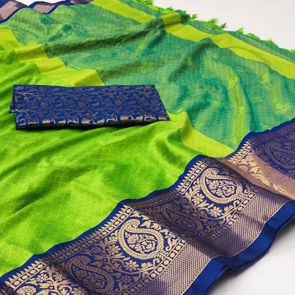 Parrot Green Woven Cotton Silk Saree With Tassels