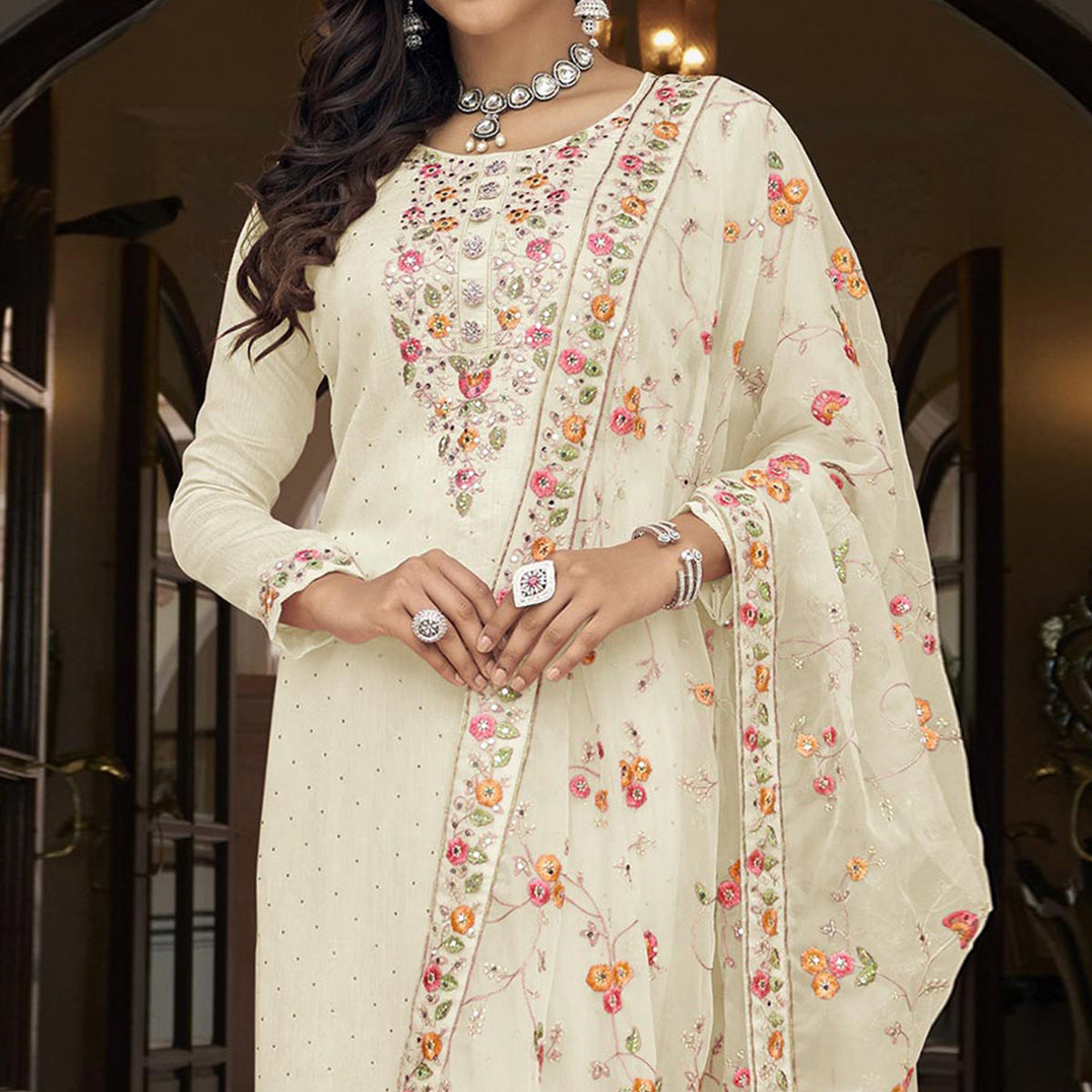 Cream Floral Embroidered Georgette Salwar Suit