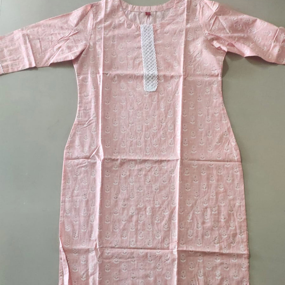 AARD-SIGNORIA-1600-PINK