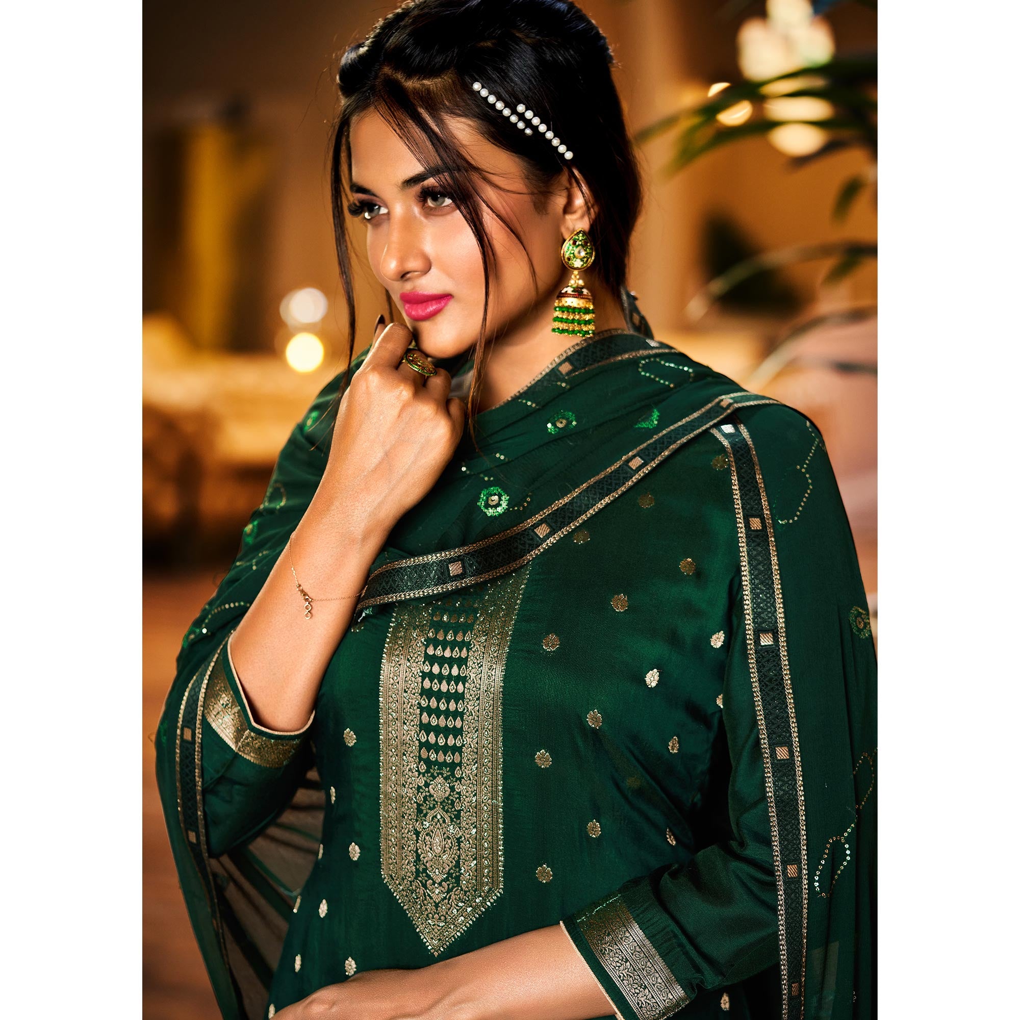 KESI-KLRNG-RIYA-10443