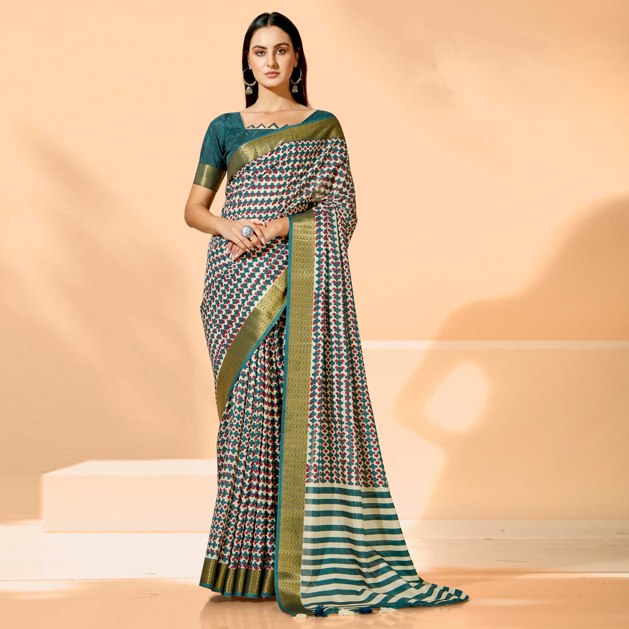Rama Green Printed Dola Silk Saree With Tassels