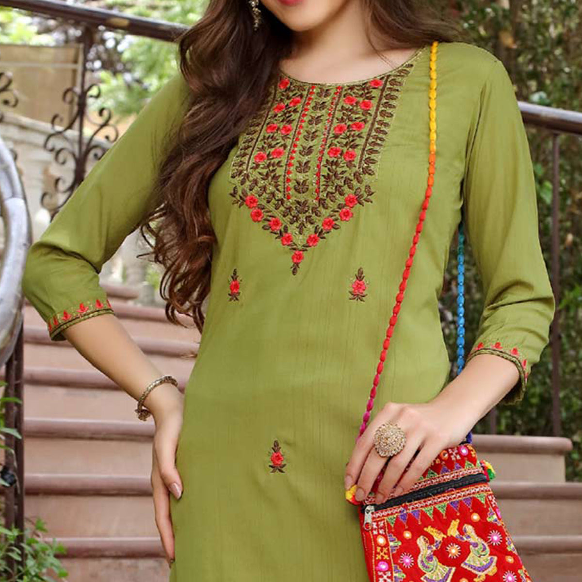 Green Floral Embroidered Muslin Kurti