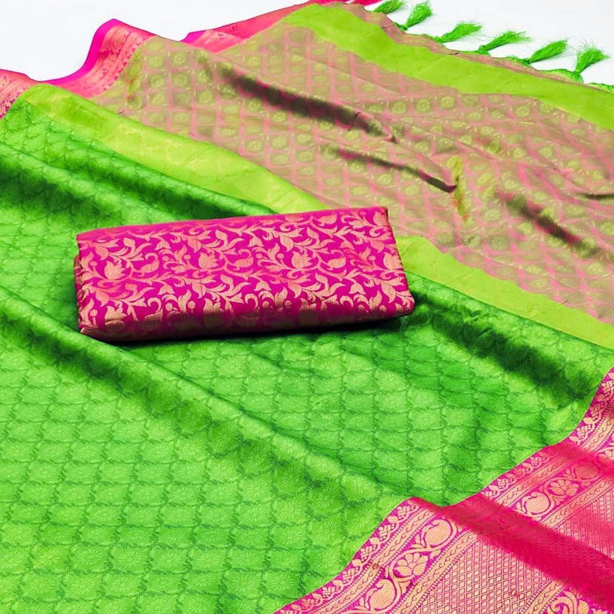 Parrot Green Printed And Woven Cotton Silk Saree With Tassels