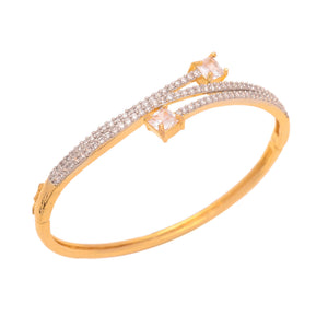 Gold Polish American Diamond Sleek Bracelet