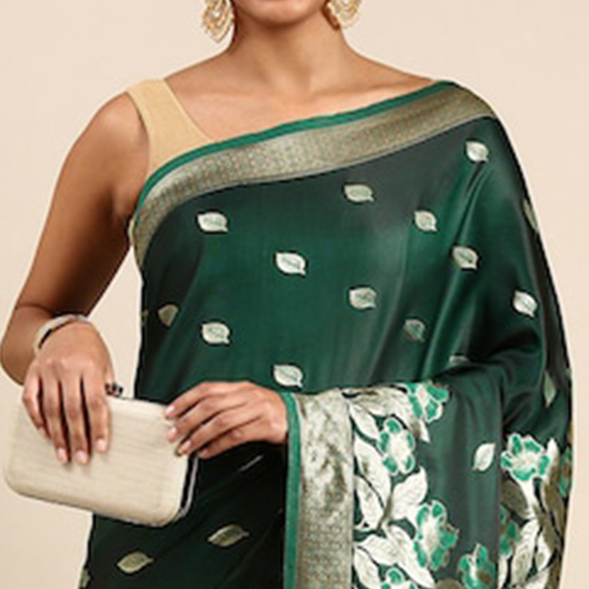 Green Woven Kanjivaram Silk Saree WithTassels
