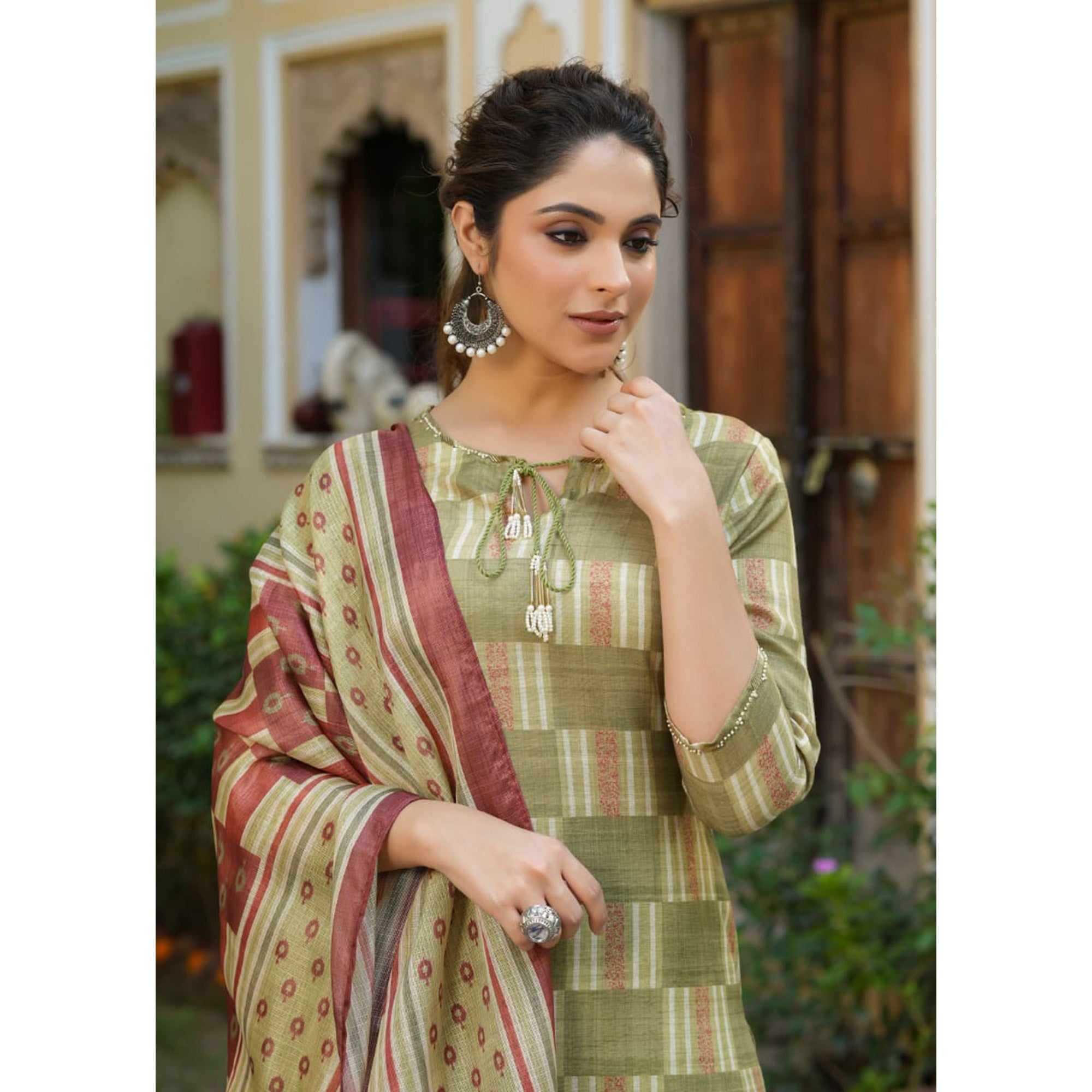 Mehendi Green Checked Printed Rayon Suit