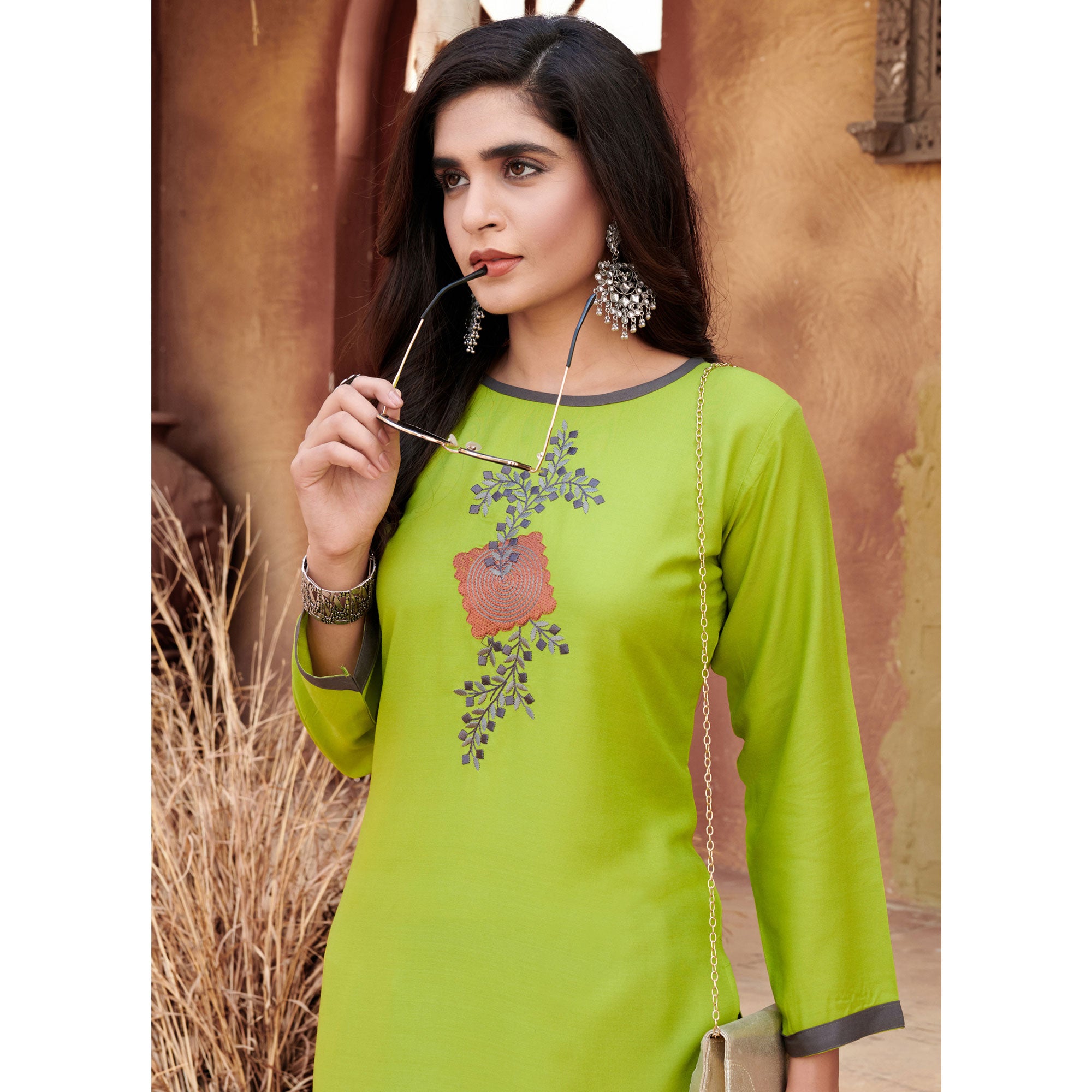 Green Floral Embroidered Rayon Kurti