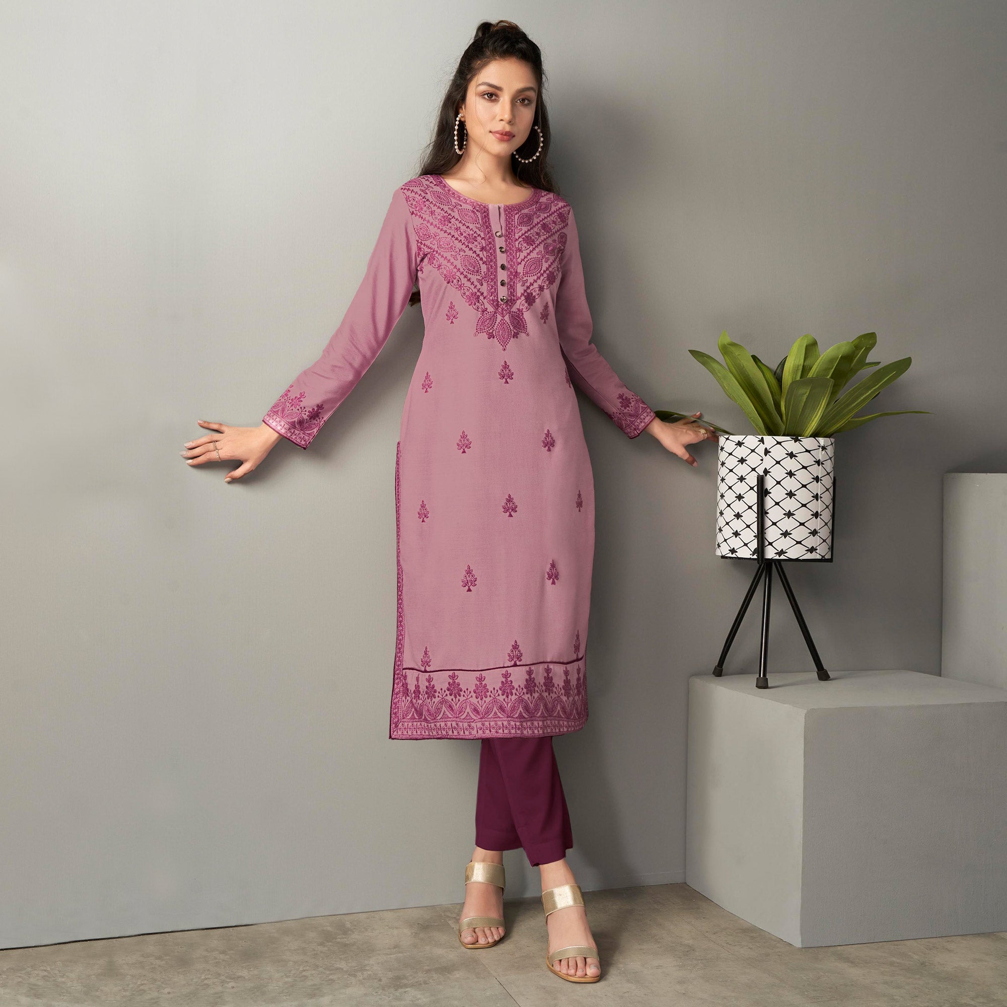 Mauve Lucknowi Embroidered Rayon Kurti