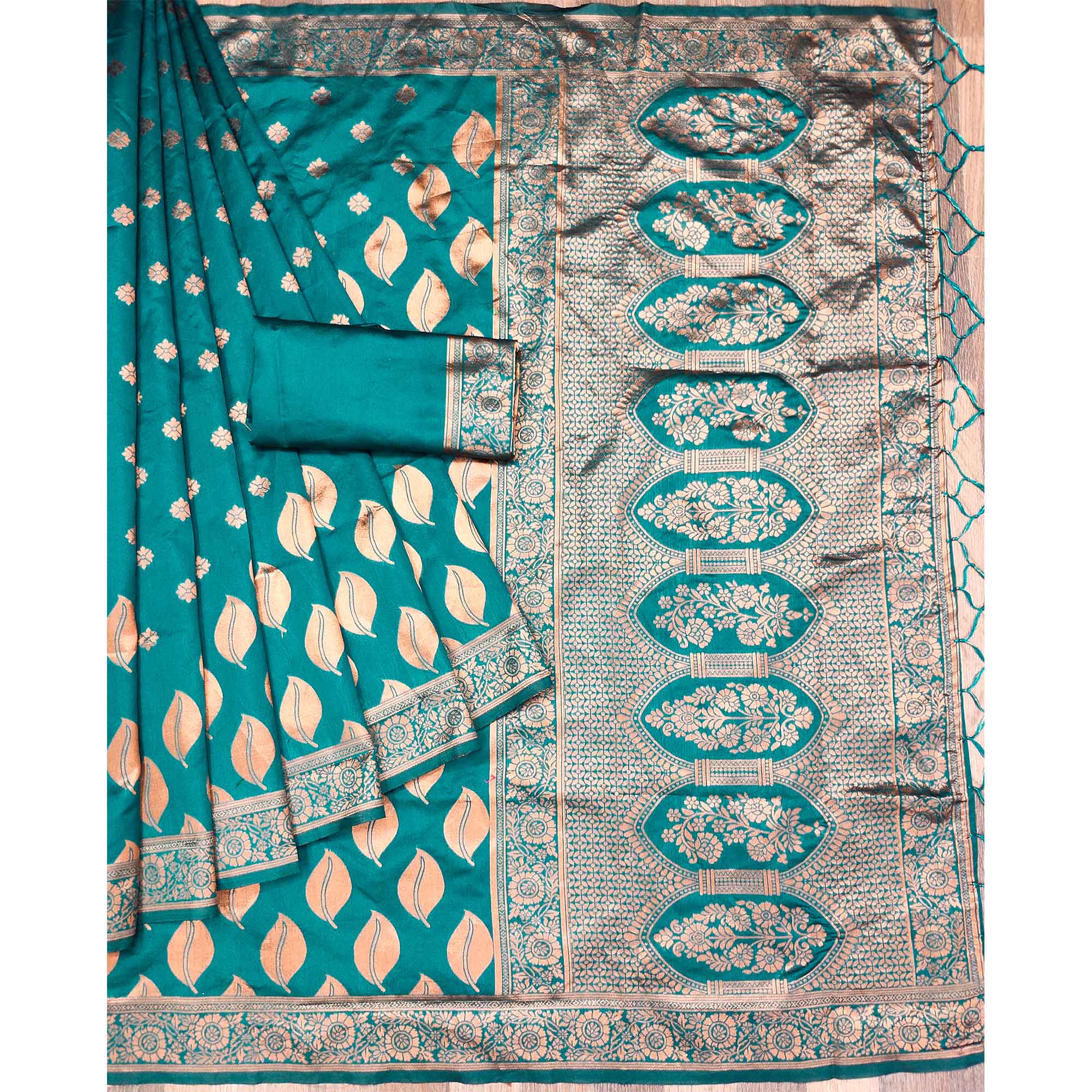 Rama Green Woven Art Silk Saree With Tassels