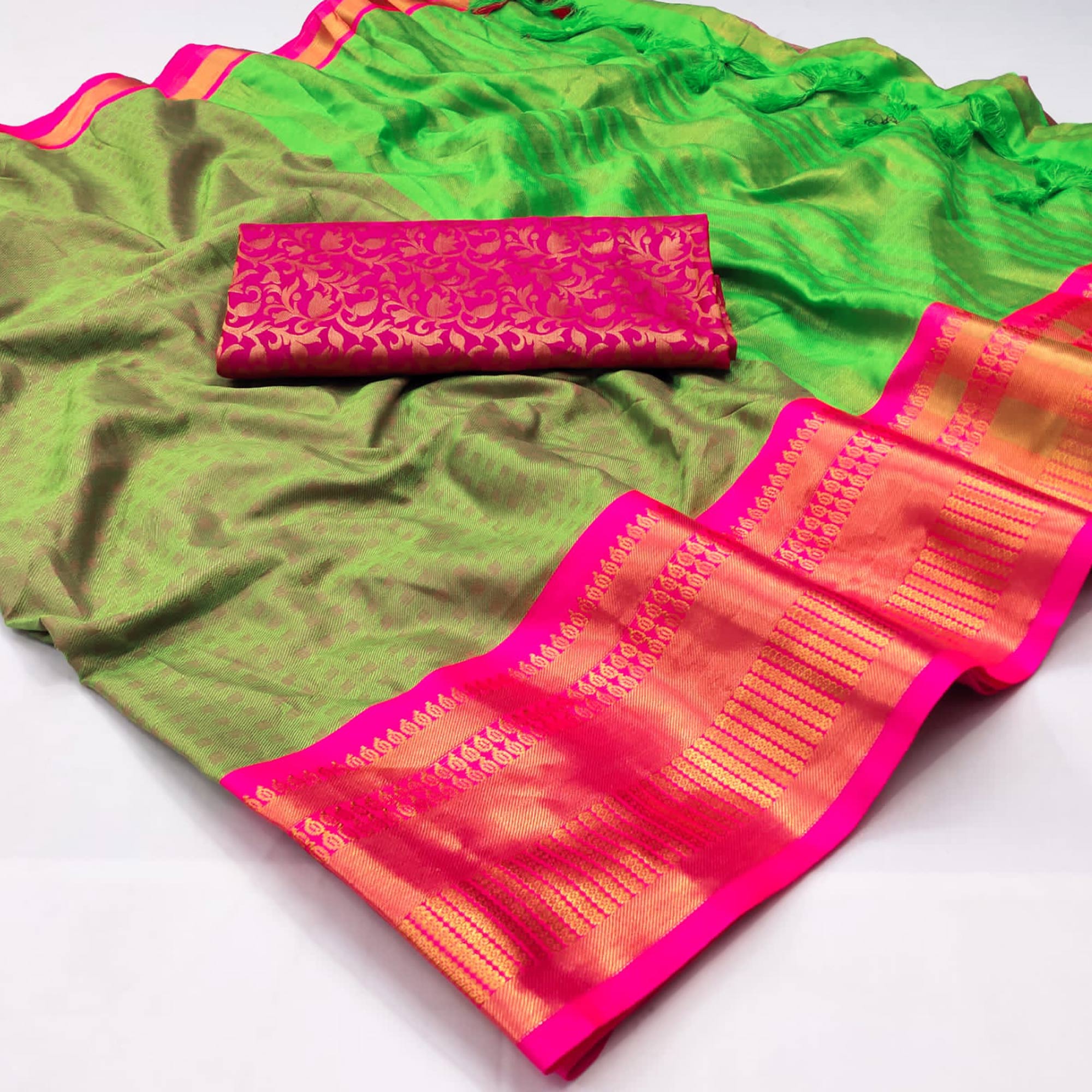 Parrot Green Woven Cotton Silk Saree With Tassels