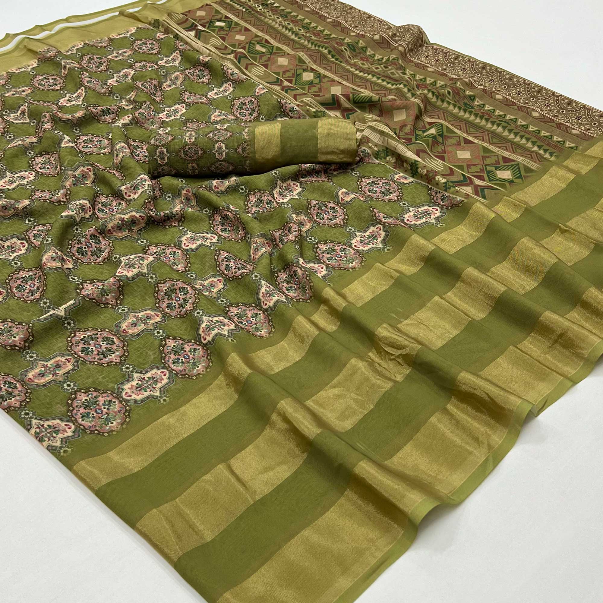 Green Digital Floral Printed Viscose Saree